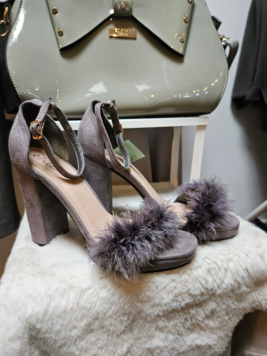 Chic, grey fluffy heels, size 7