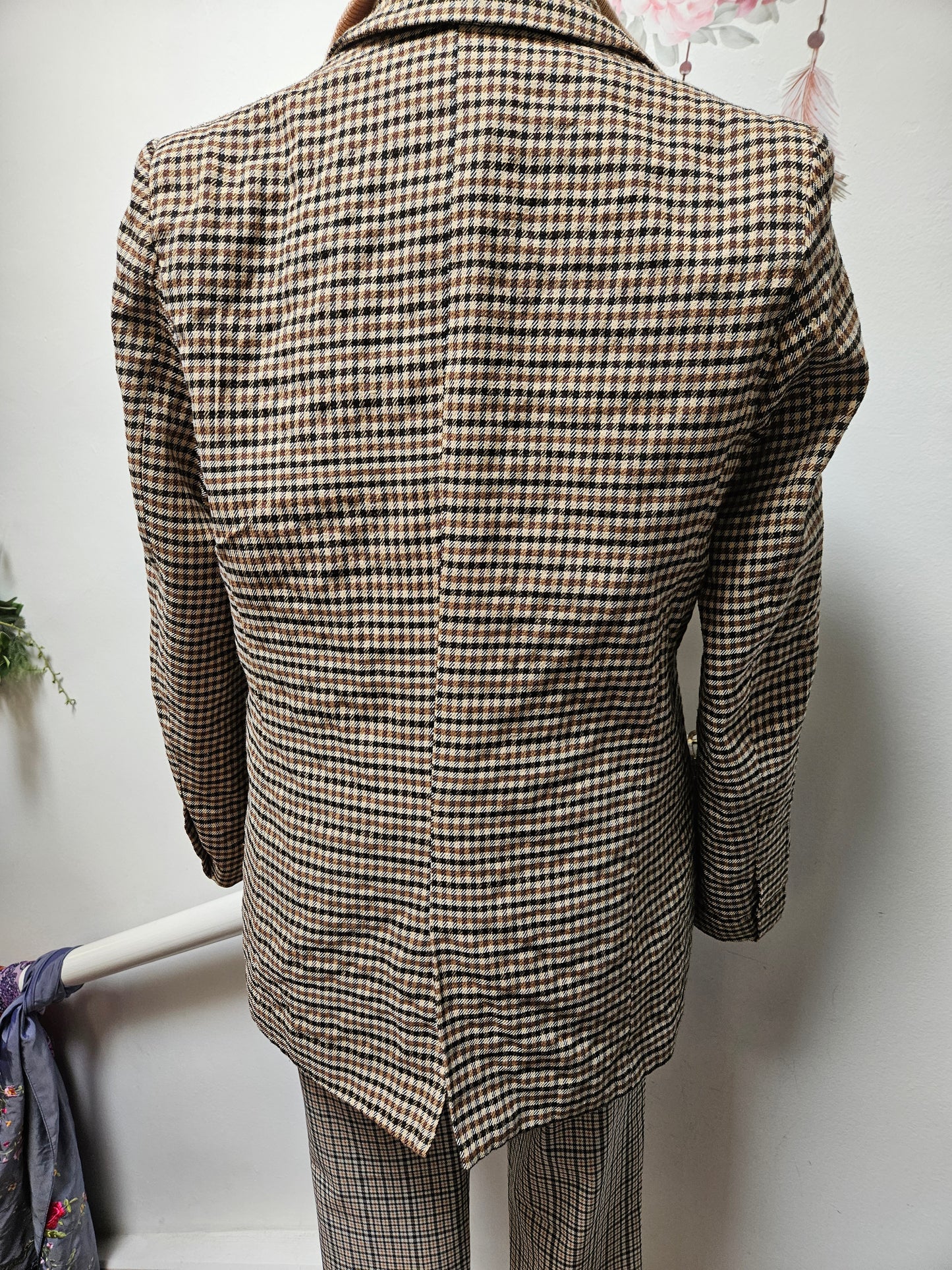 Herringbone jacket size L