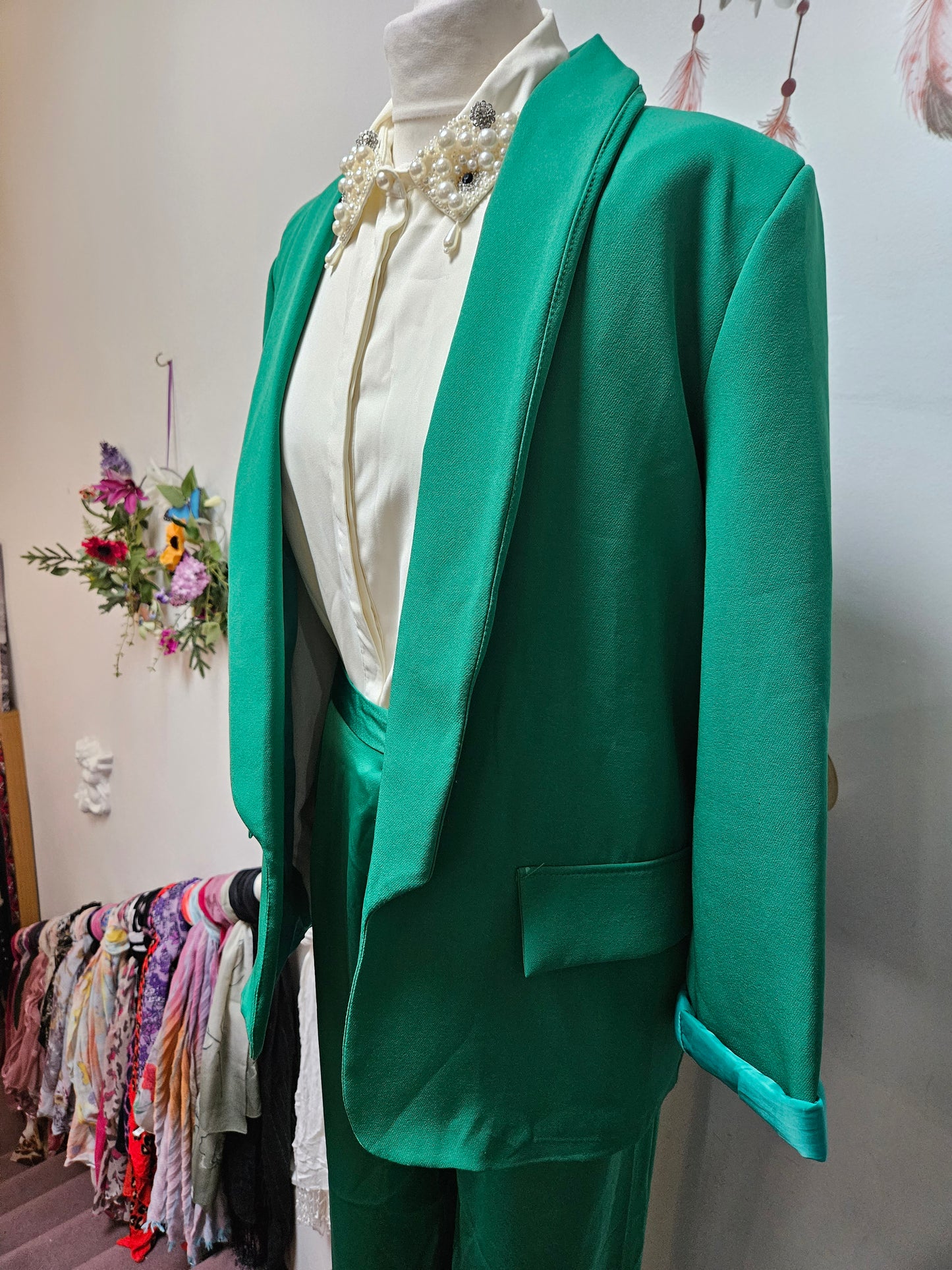 Made In Italy, green jacket,one size. Would fit size M/L best