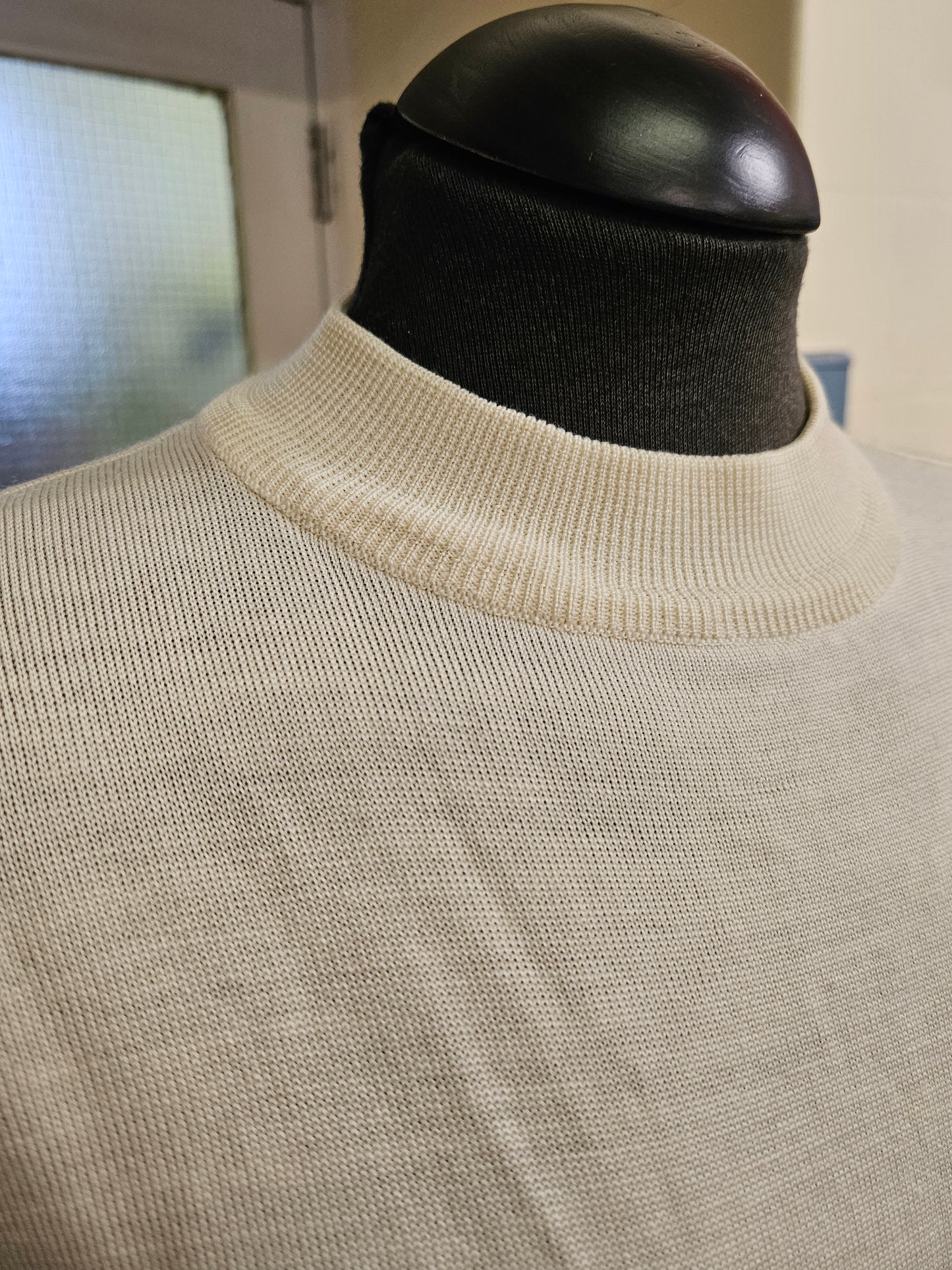 Castle,ivory,wool turtleneck, size 16(small fitting)