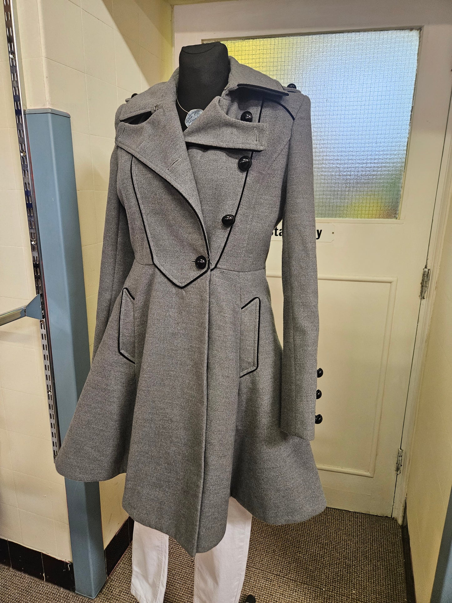 Savida coat, size 12 (button missing)