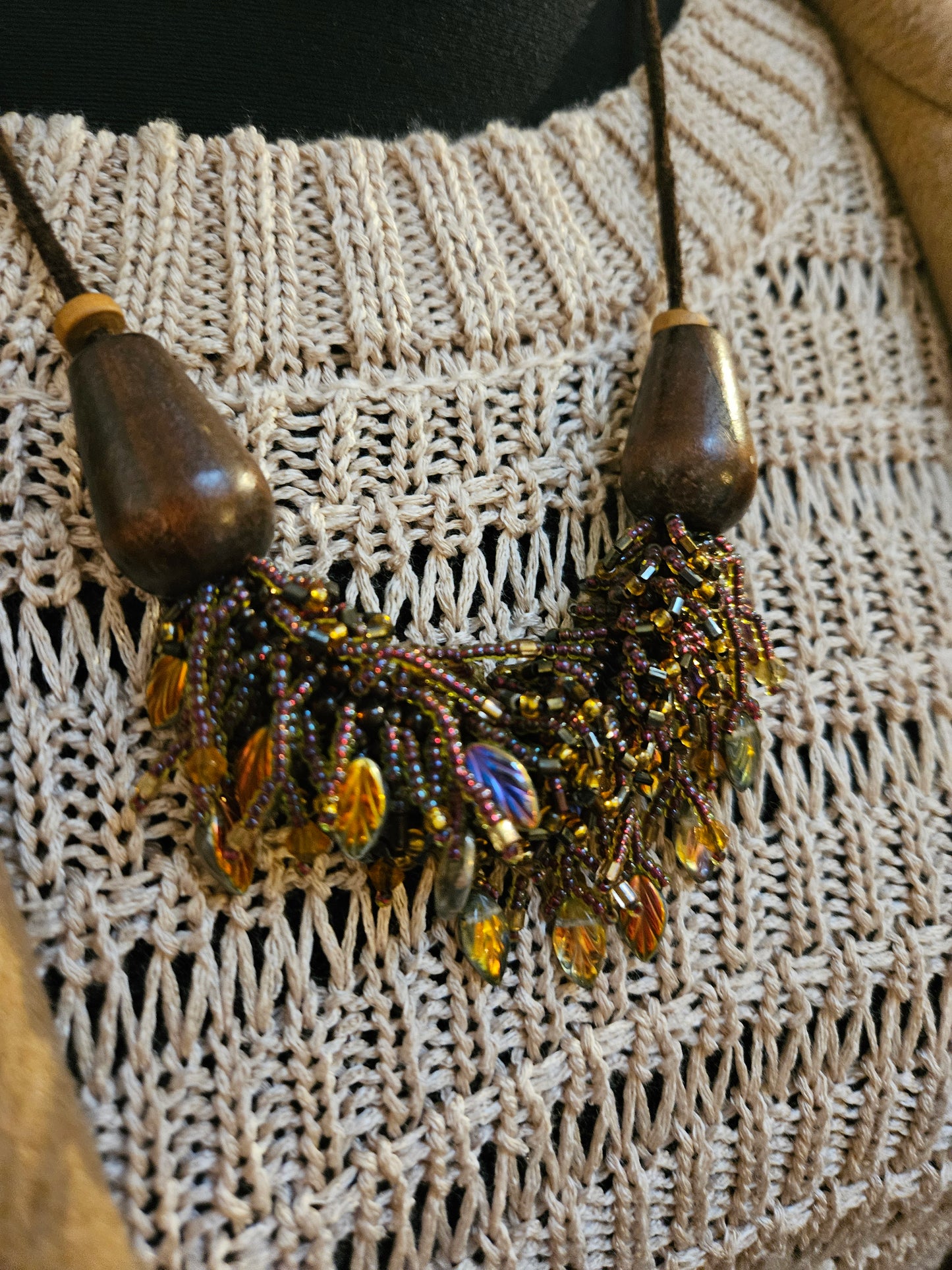 Seeds beads necklace with wooden elements