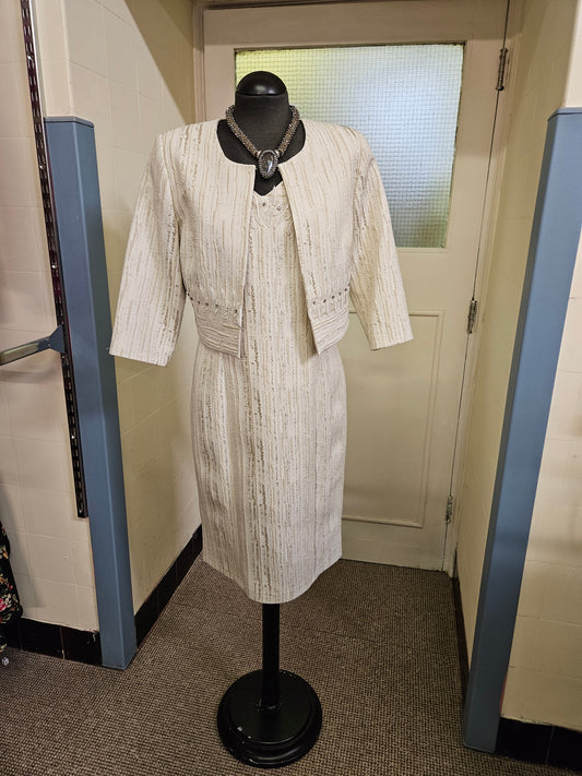 Lizabella, new with tags, mother of the bride outfit, GOLD, size 12, RRP 355