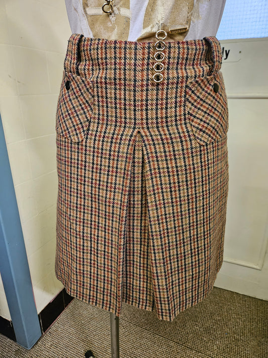 F&F, check skirt size 8