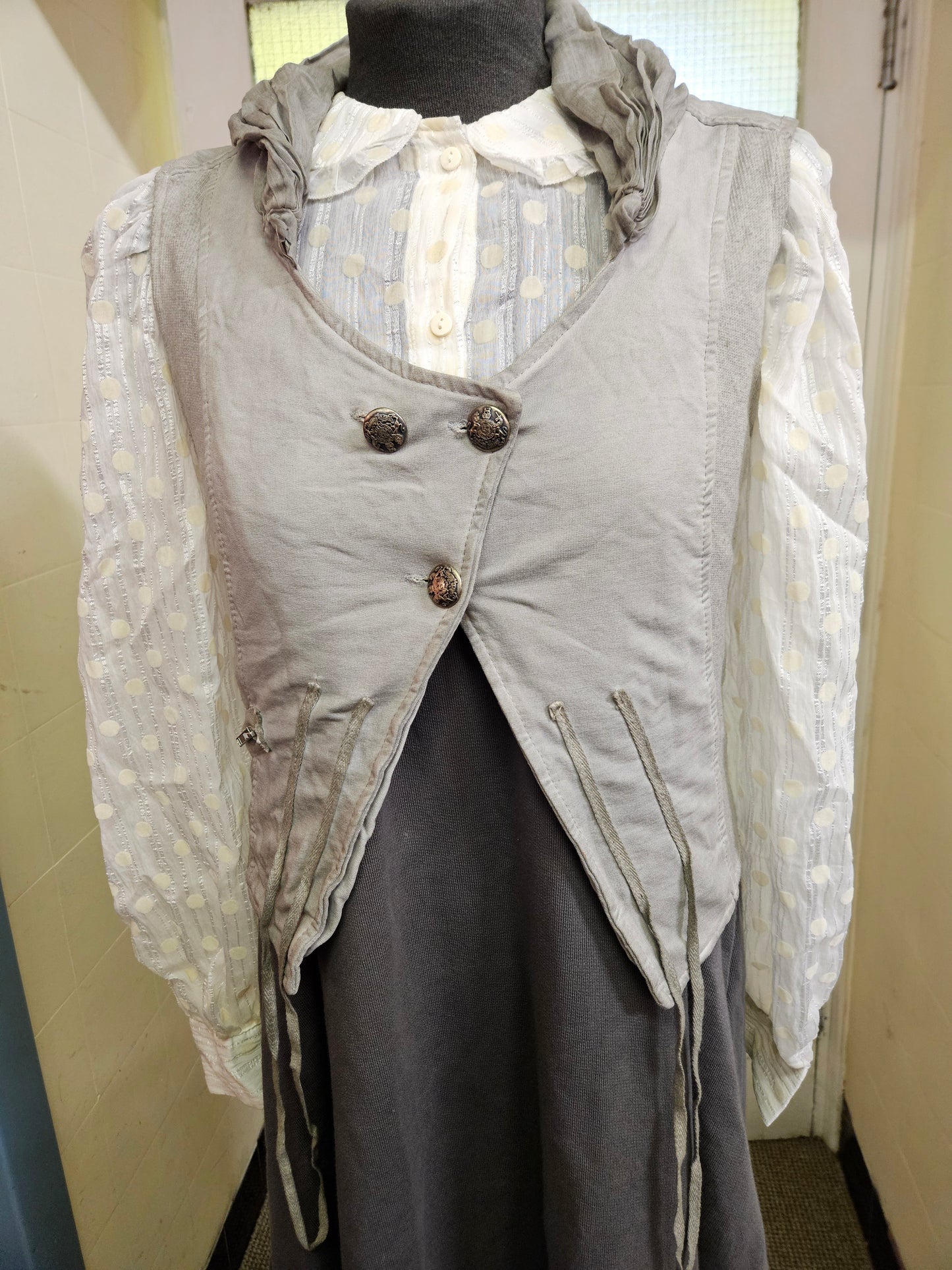 Be Inn, made in Italy,  light grey, unusual vest with collar, size M