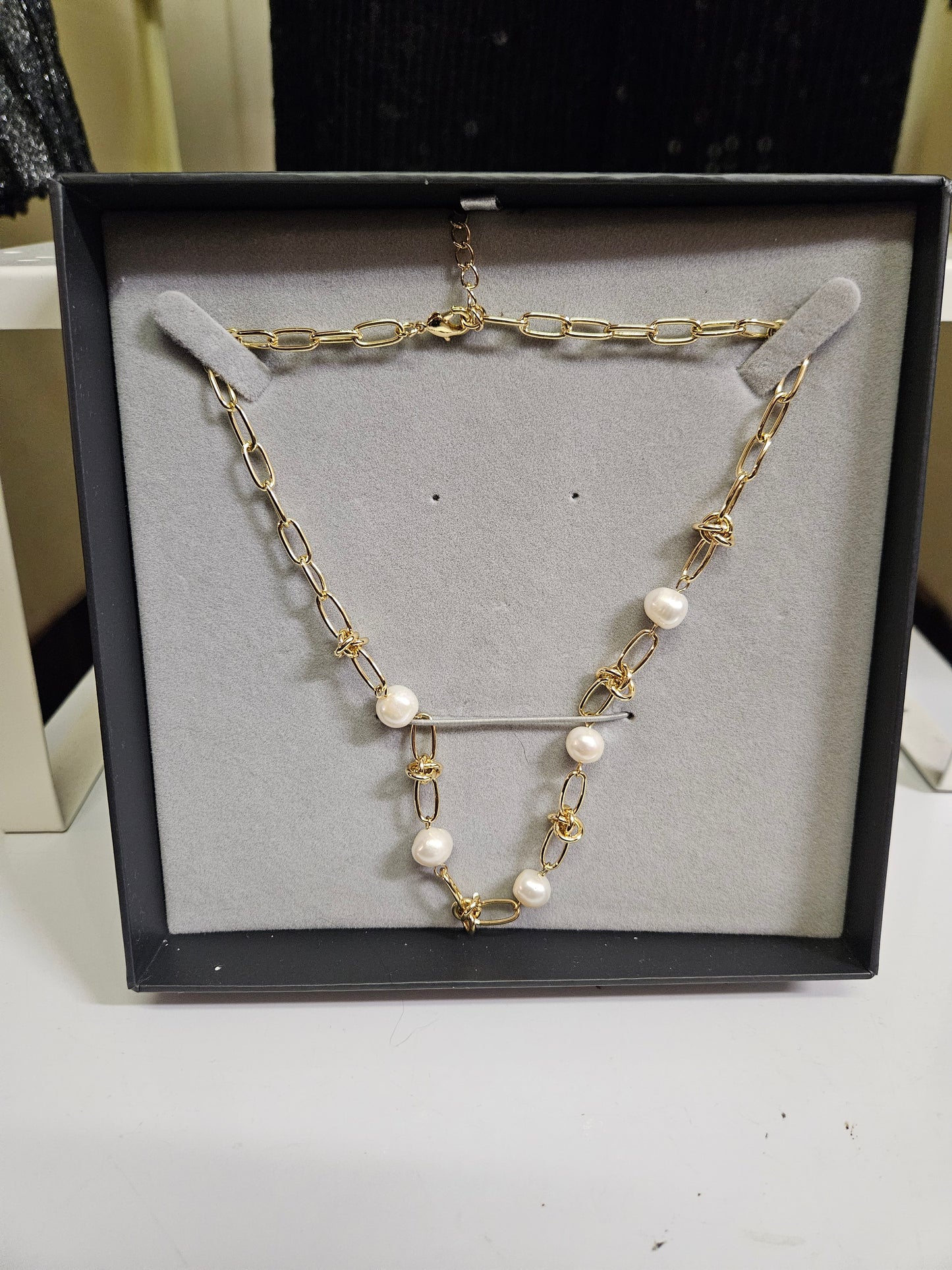 Soul pearl chain, new in box