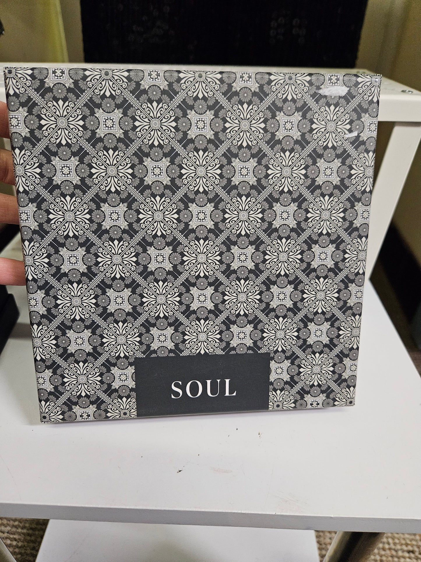 Soul pearl chain, new in box