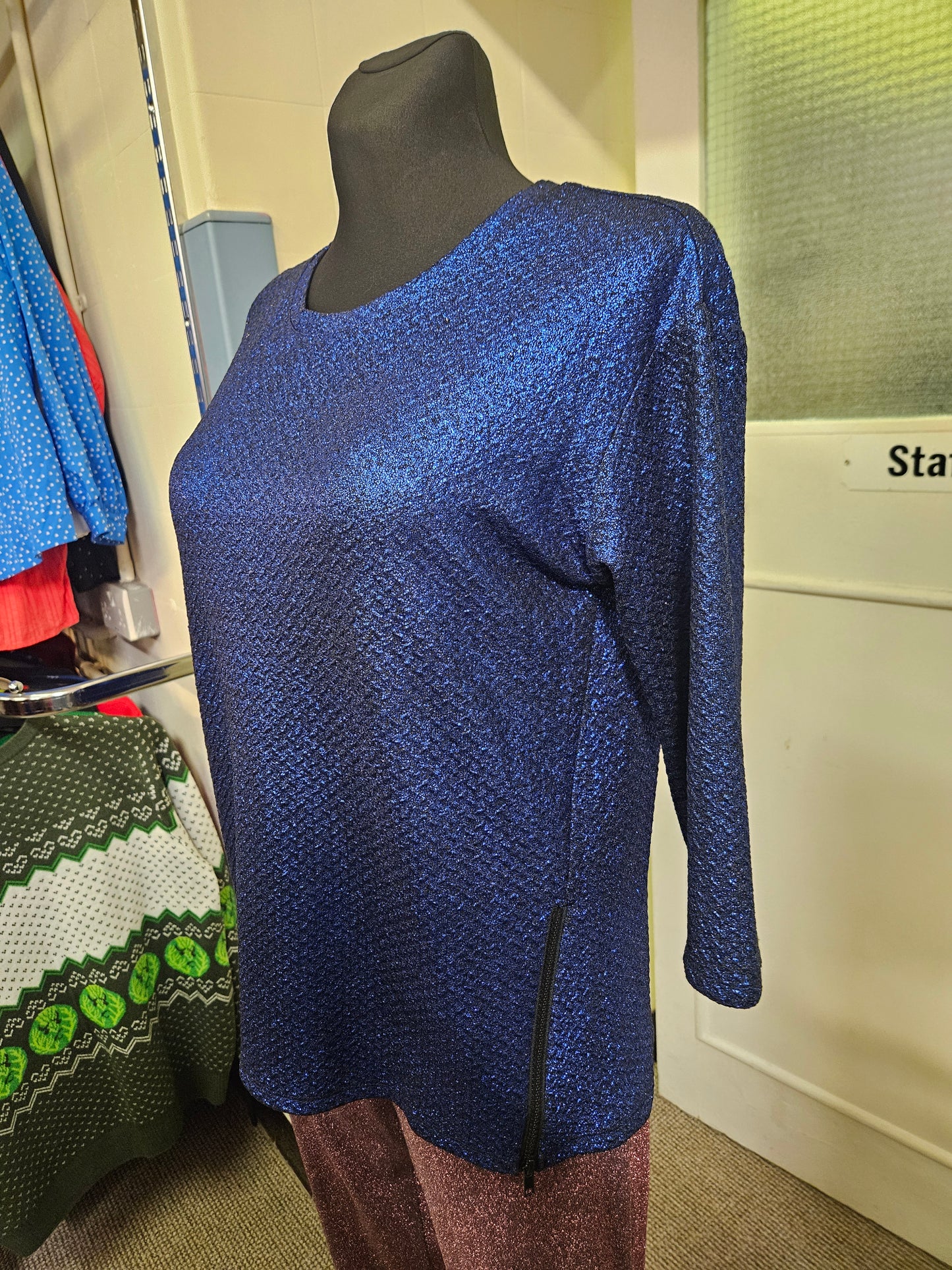 Savida, blue, glittery top, size 10
