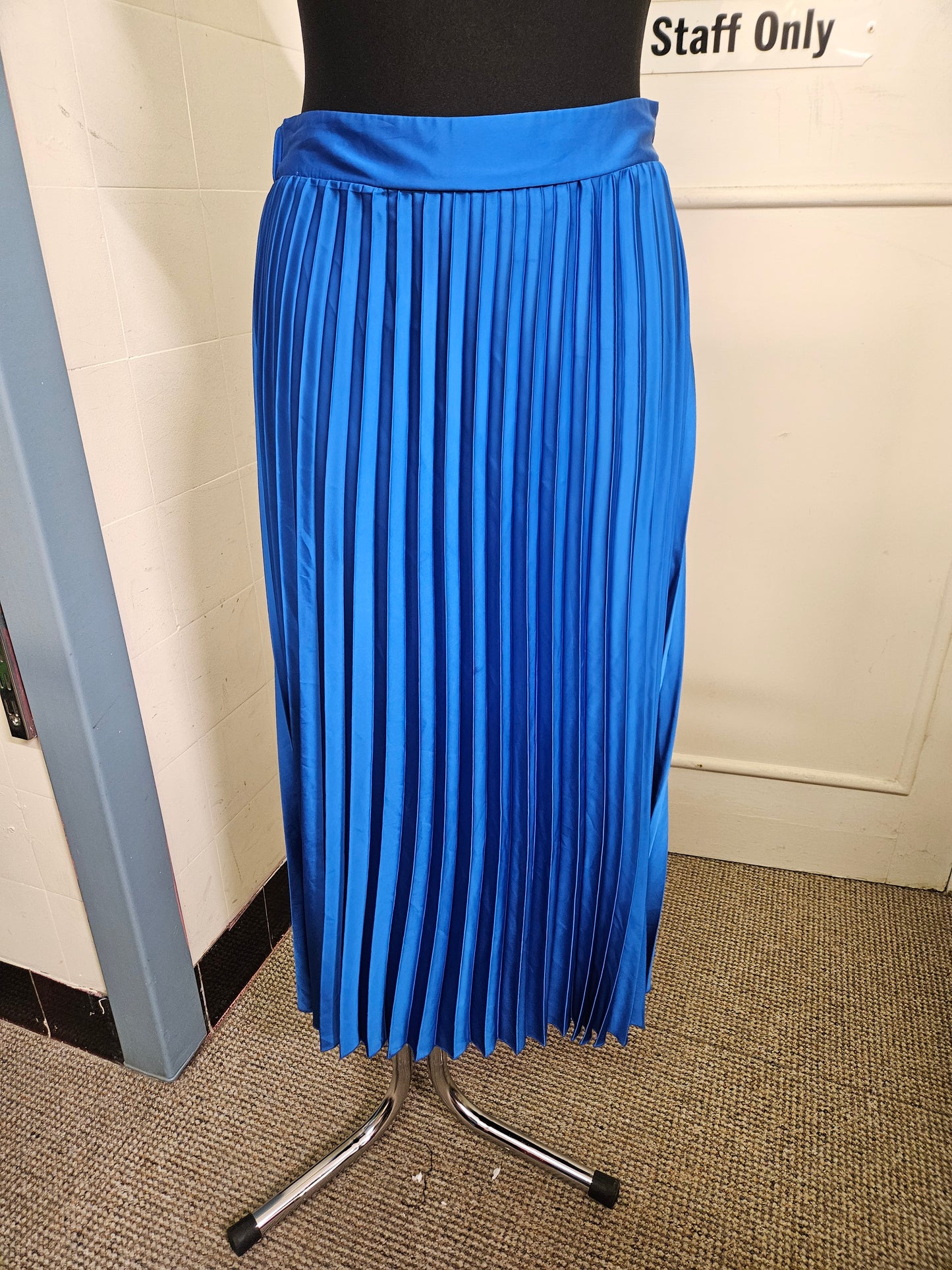Primark, pleated skirt, size 10