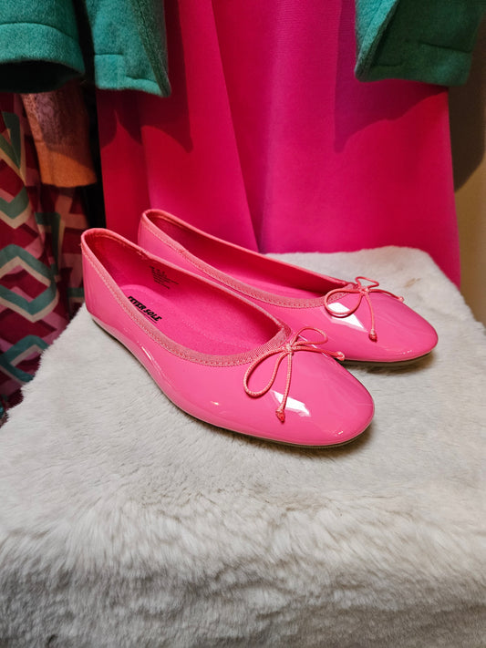 Fever Sole, new ballerinas, size 6