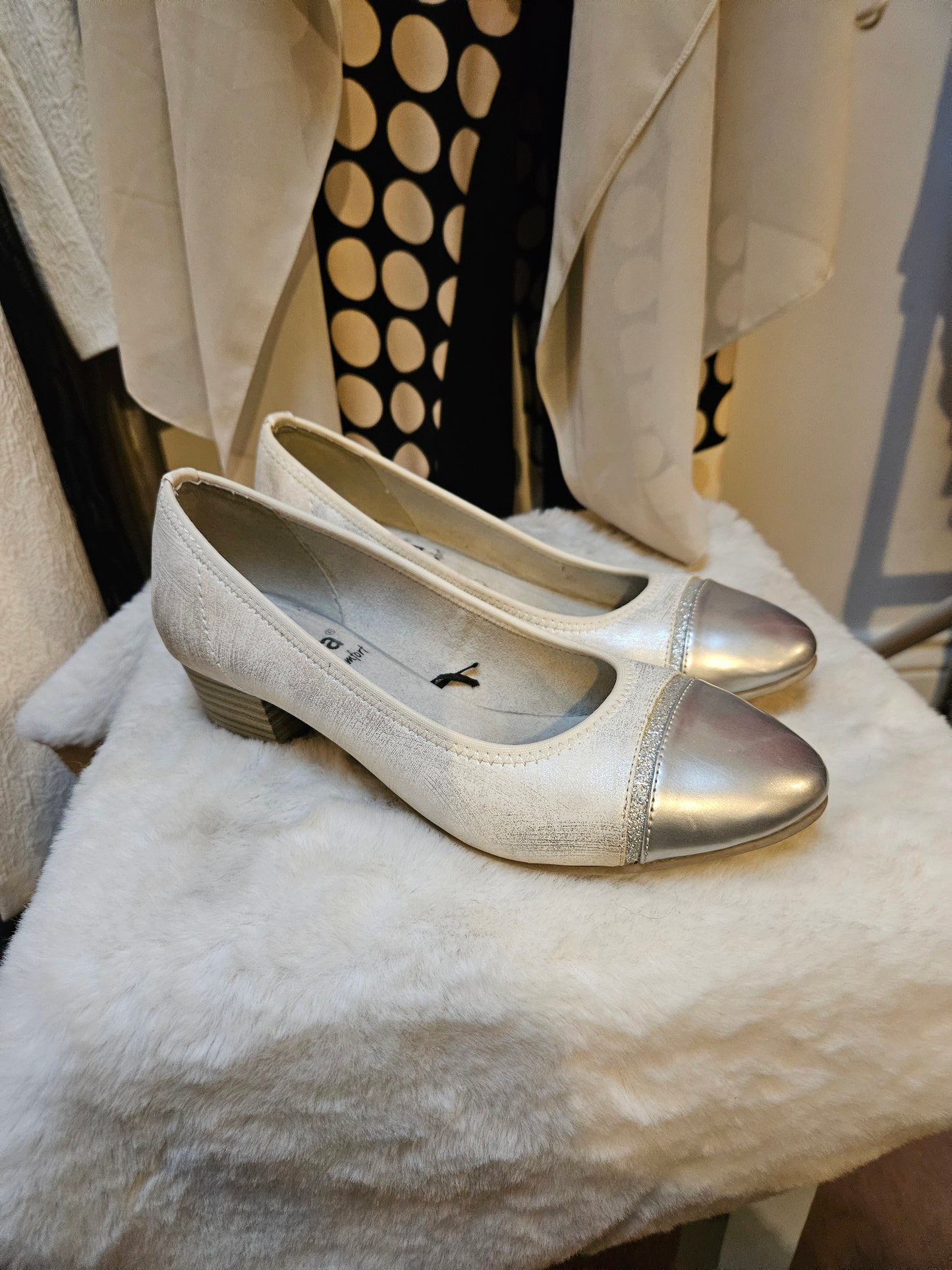 Jana, silver, low heel, court shoe, size 5 (wide fit)