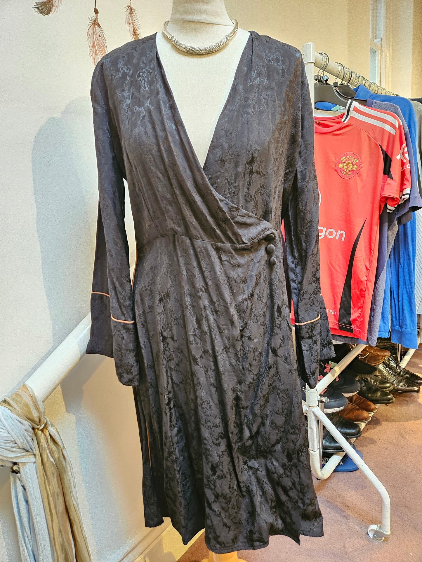 La Fee Maraboutee, 100% viscose dress, size 12