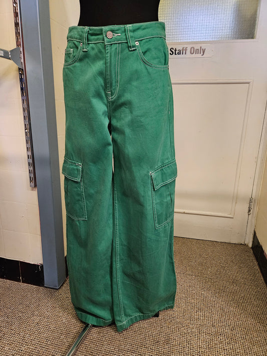 DenimCo, green cargo jeans, size 10