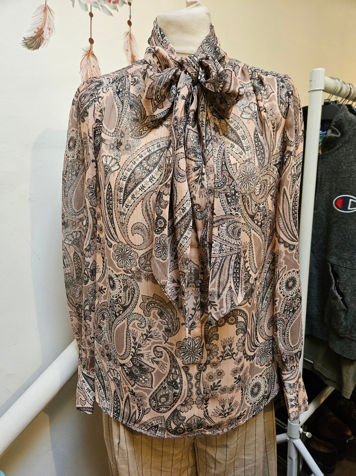 Gallery, new, paisley, bow blouse, size 8