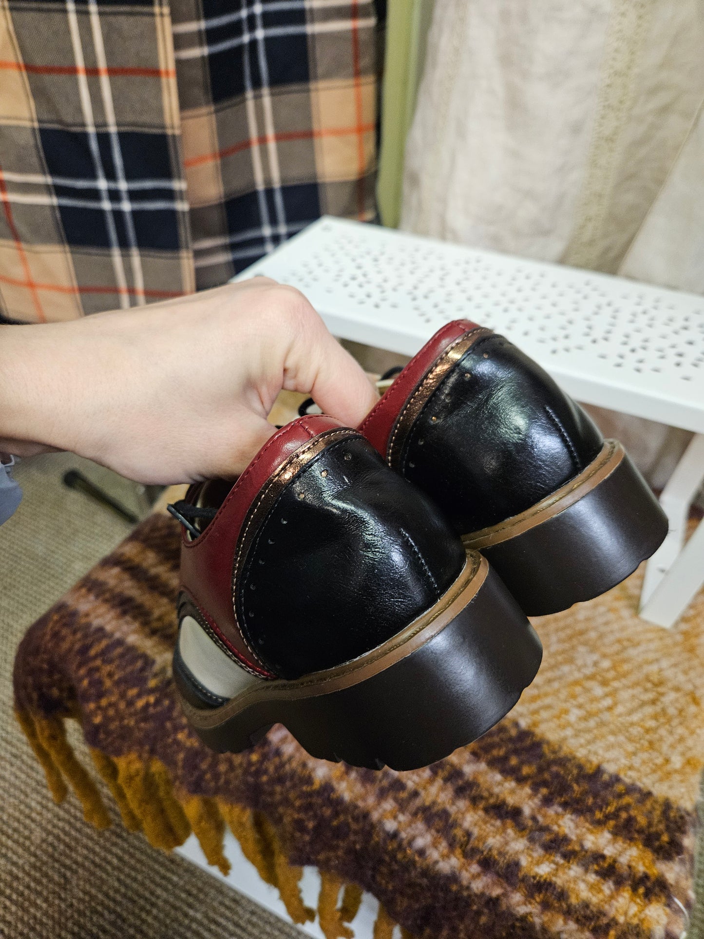 Zanni&Co brouge style Shoes, size 4