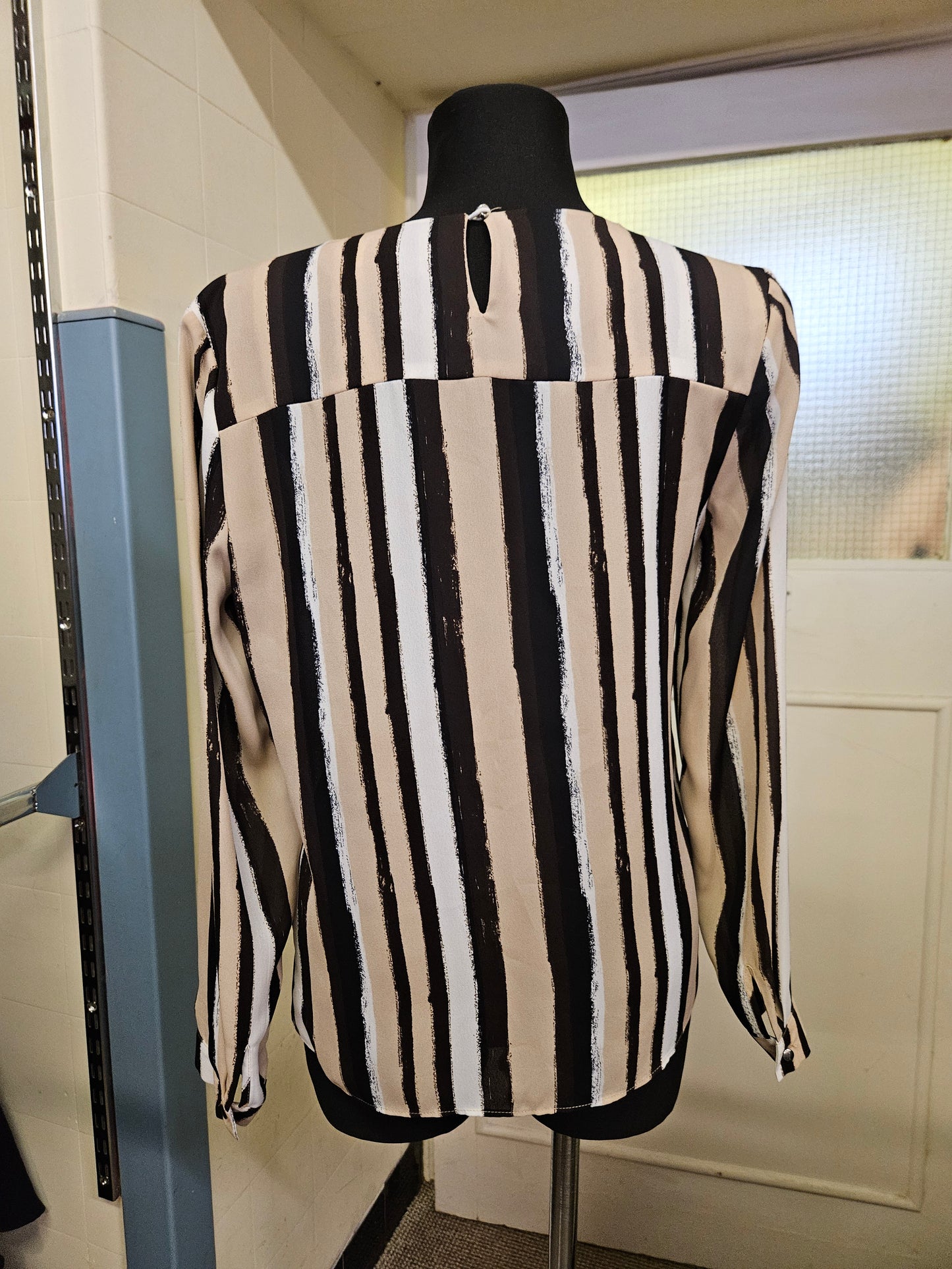 Linea, blouse size 10