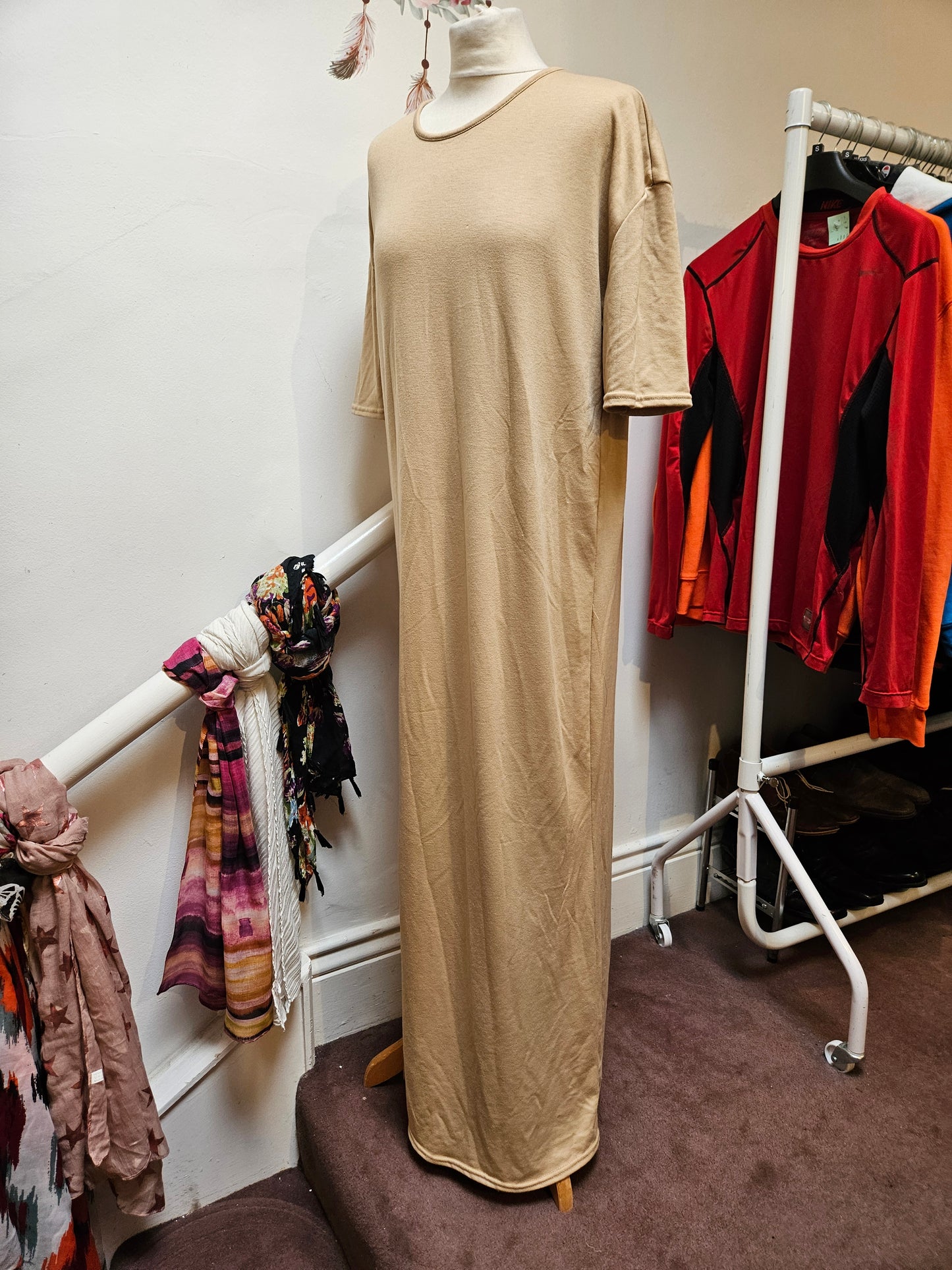 Boohoo, new, t-shirt, maxi dress, size 10