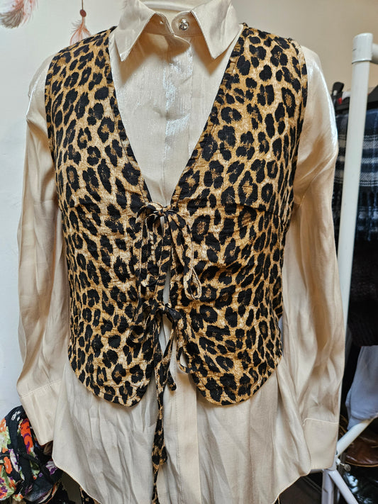Shein, leopard print vest, size M