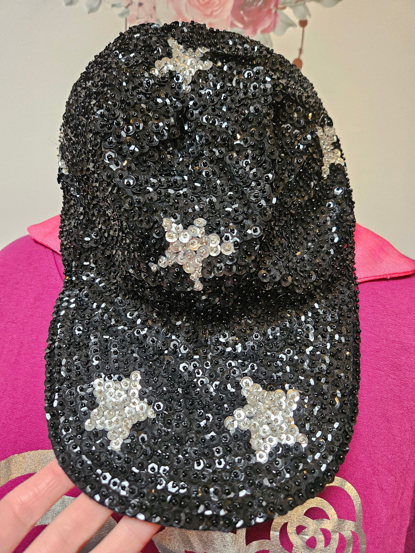 Black sequins cap, silver stars