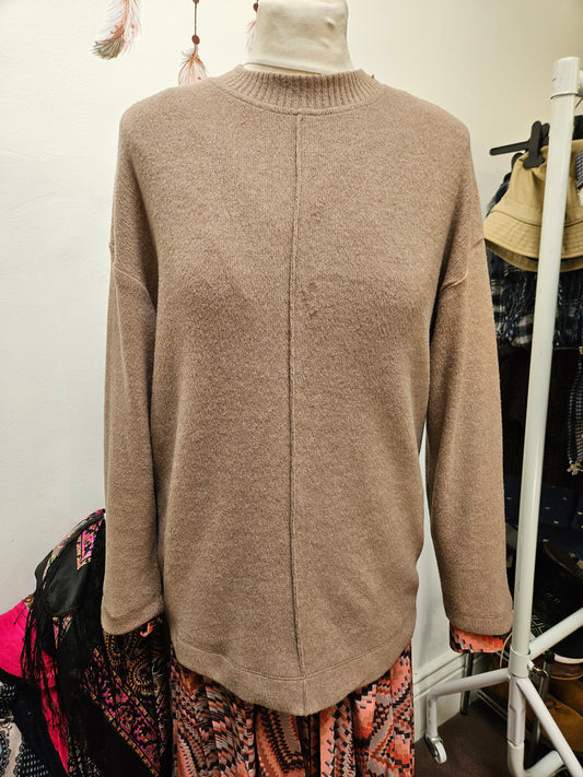 F&F stone colour, soft top, size XS ( would fit an S)