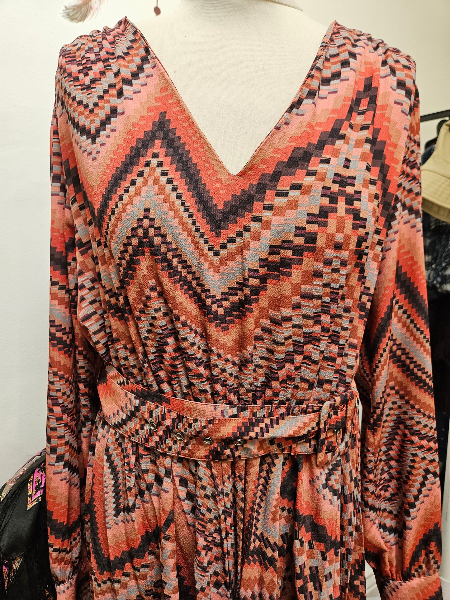 Gallery, patterned maci dress, size 18
