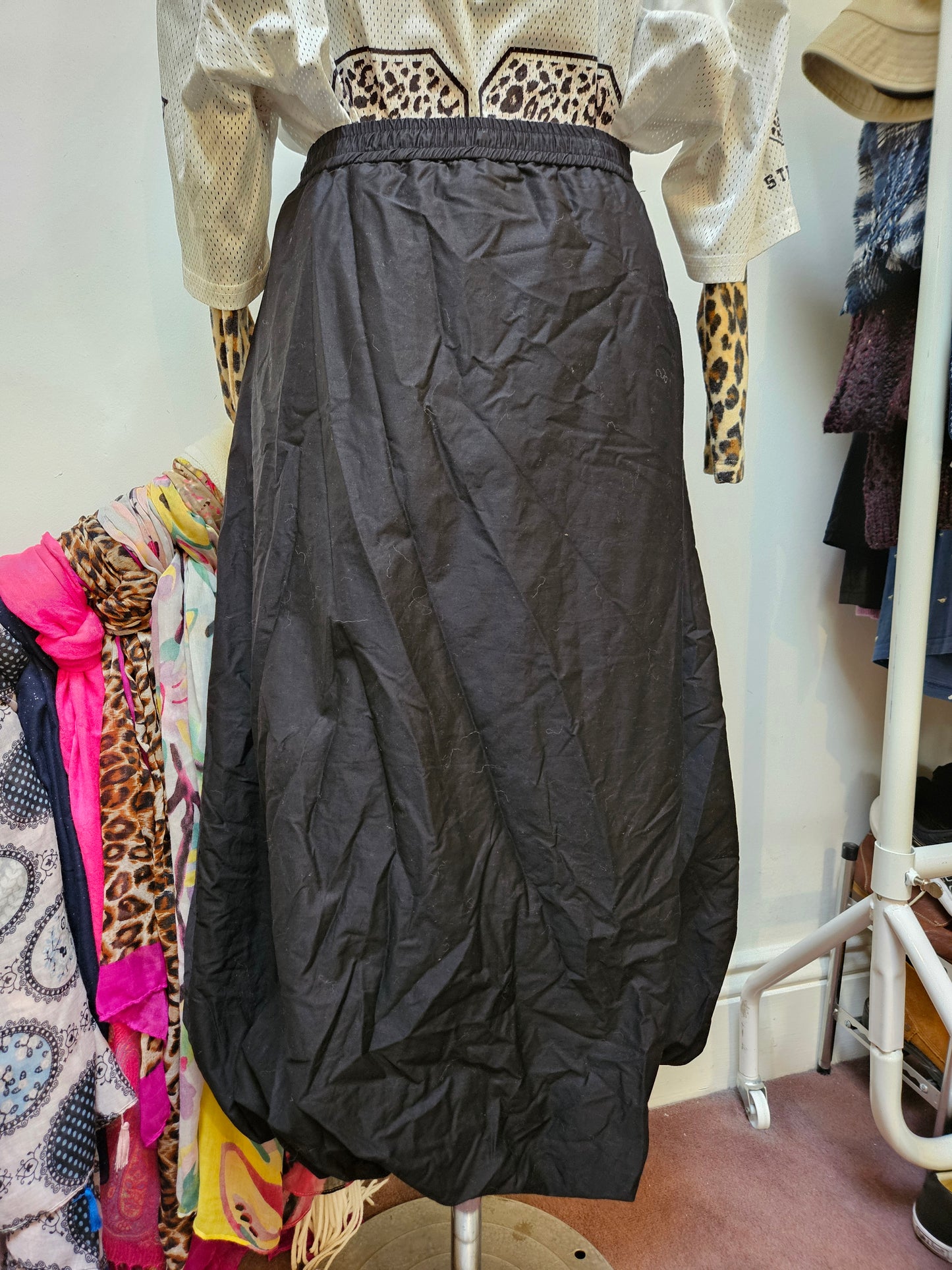 Zara, cargo style skirt, size S