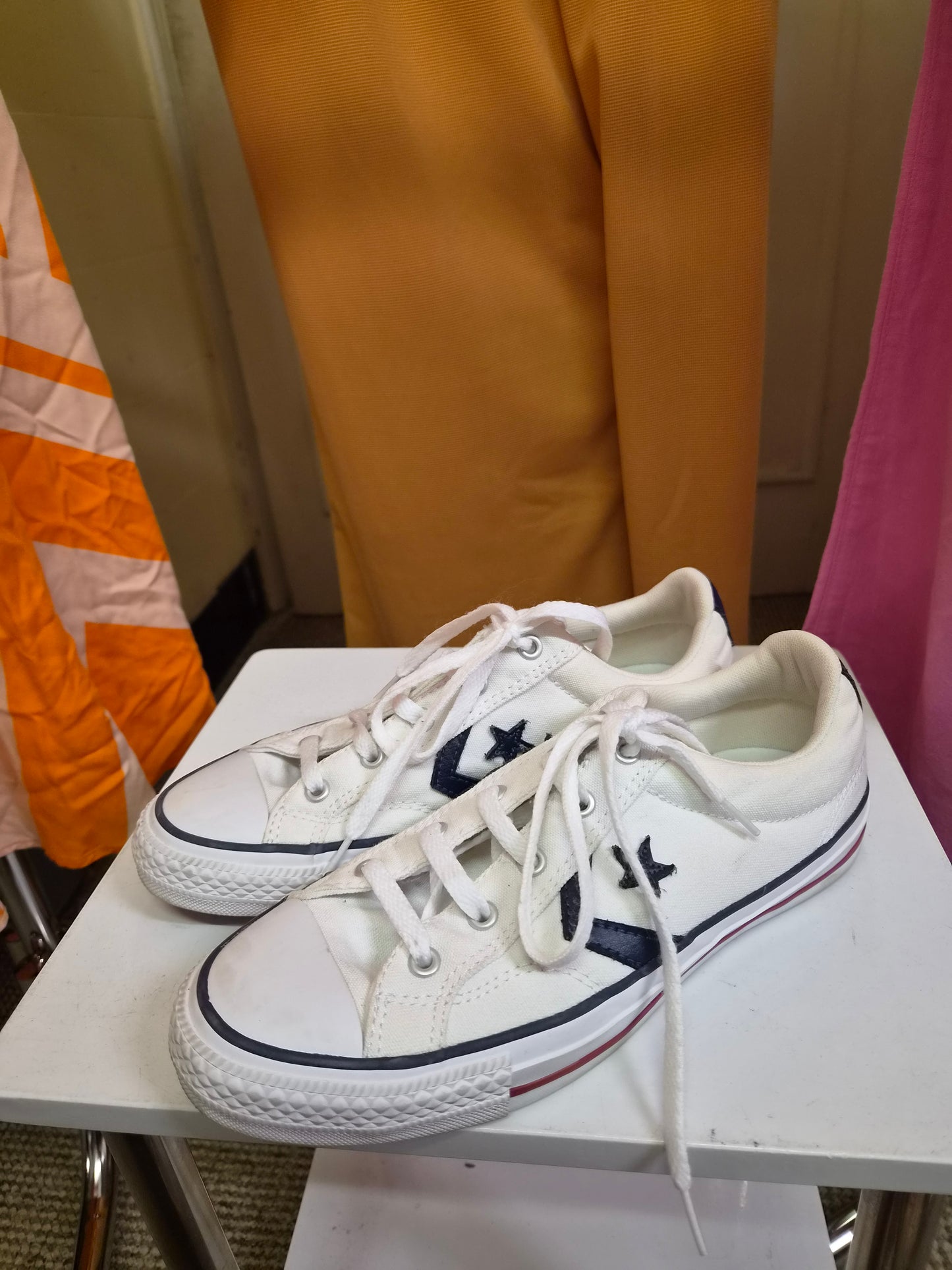 Converse Star Player Ox White low-top sneakers, size 6