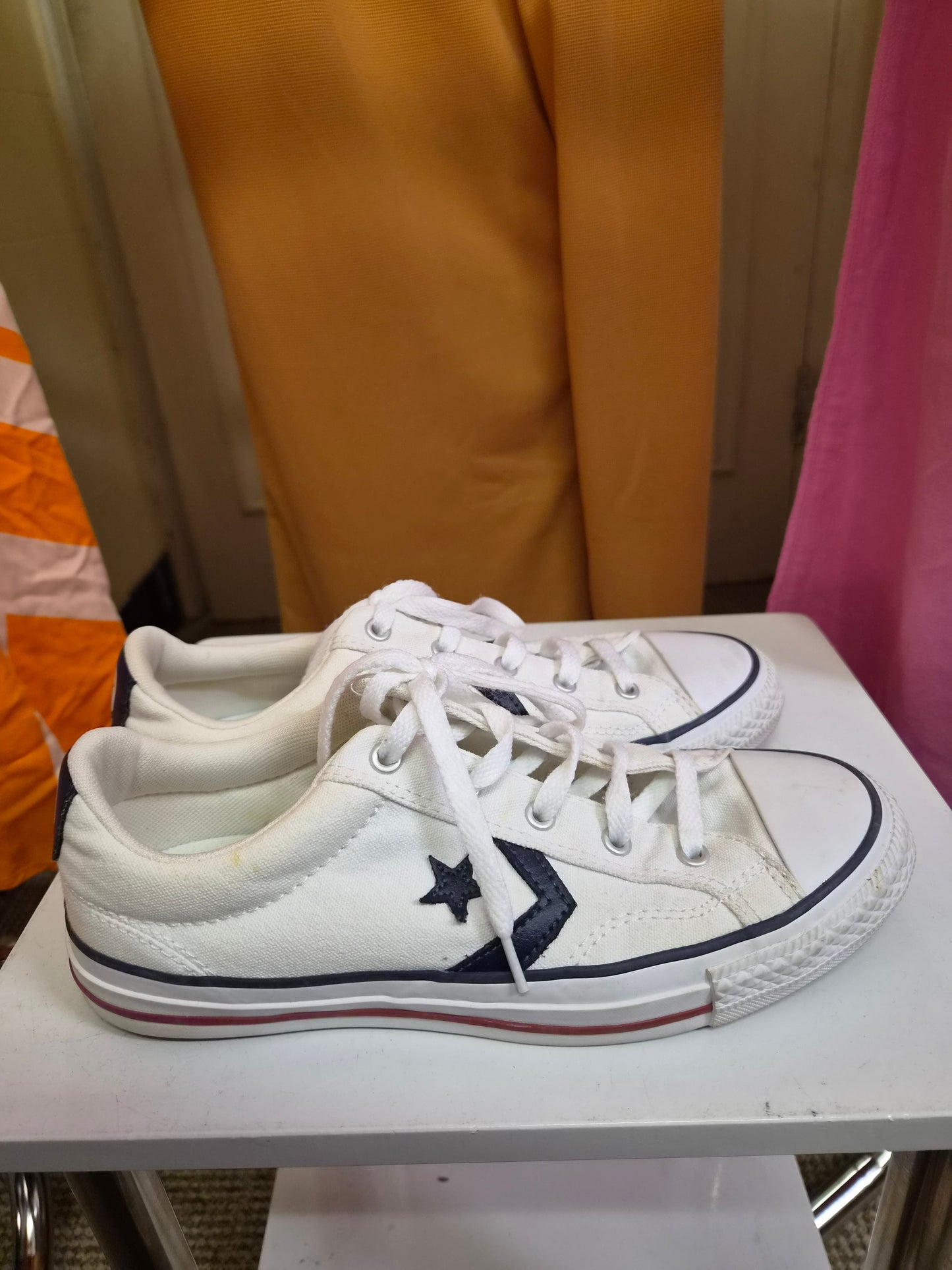 Converse Star Player Ox White low-top sneakers, size 6