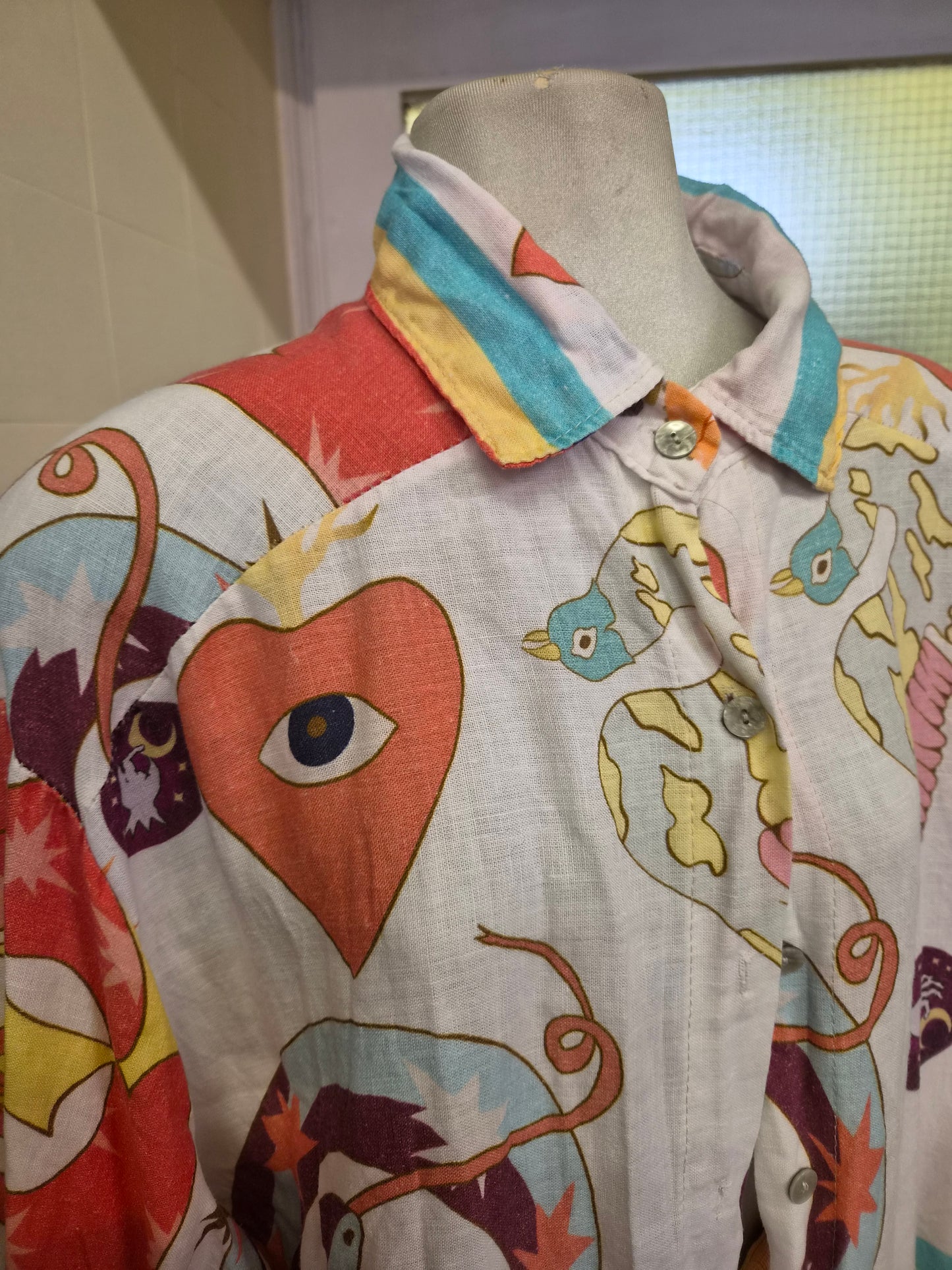Unusual print  linen/viscose shirt, ons size (fits S-L best)