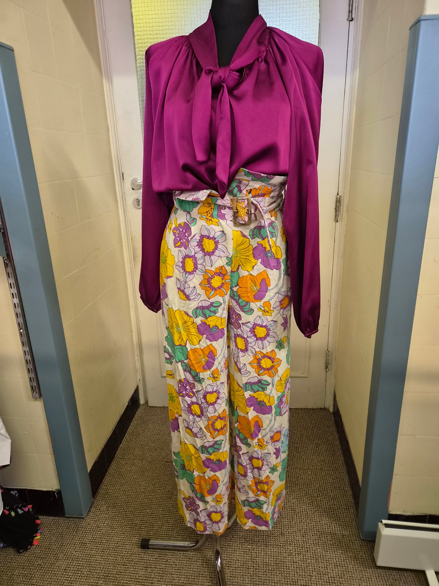 Pala D'oro magenta, satin blouse, size L