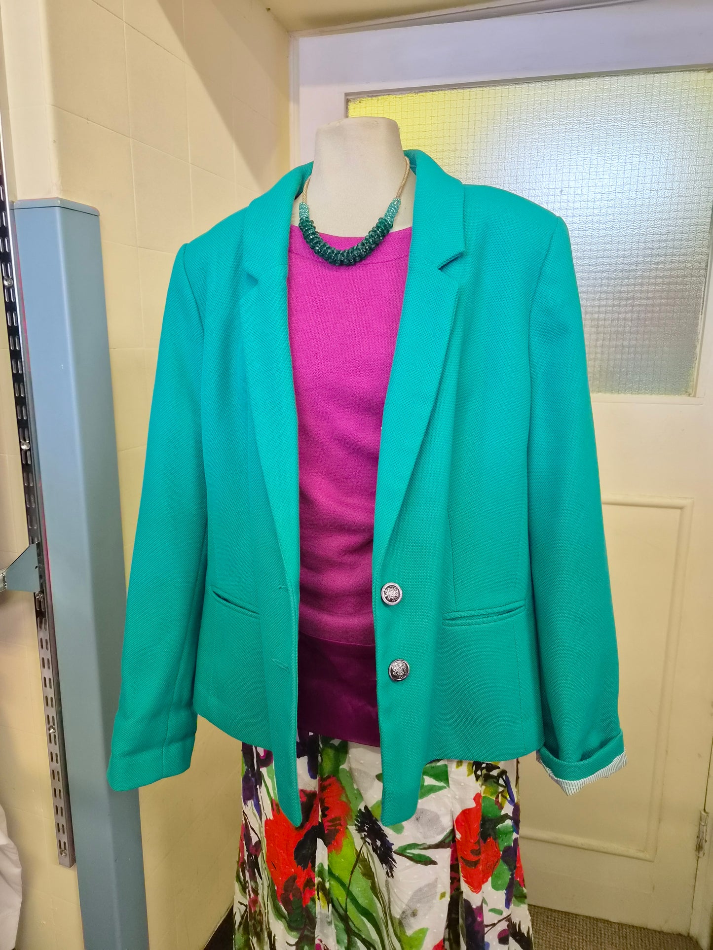 Dunnes, textured single-breasted blazer, size 18