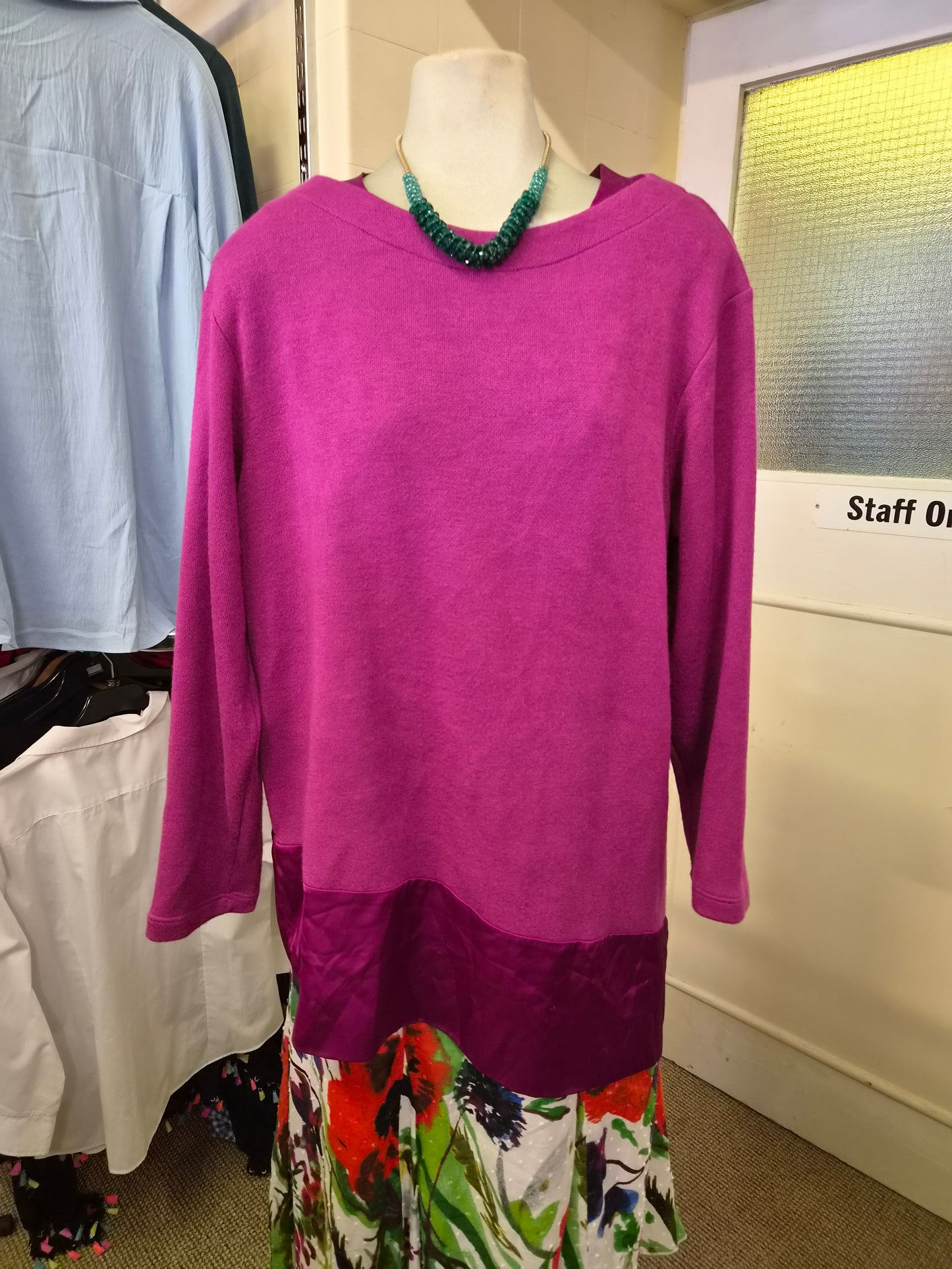 Carla Ferroni, Italian designer, magenta top, size XL
