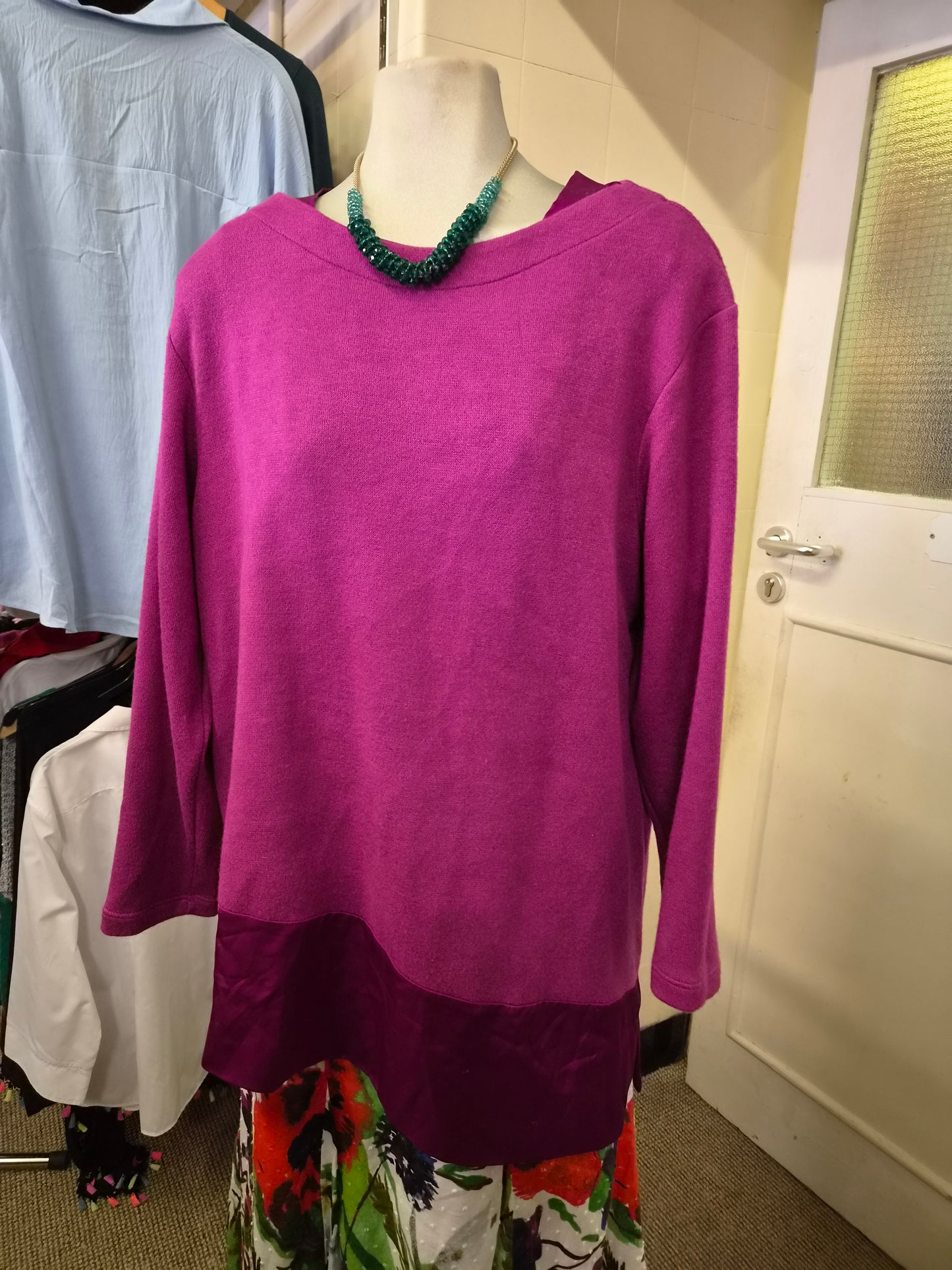 Carla Ferroni, Italian designer, magenta top, size XL