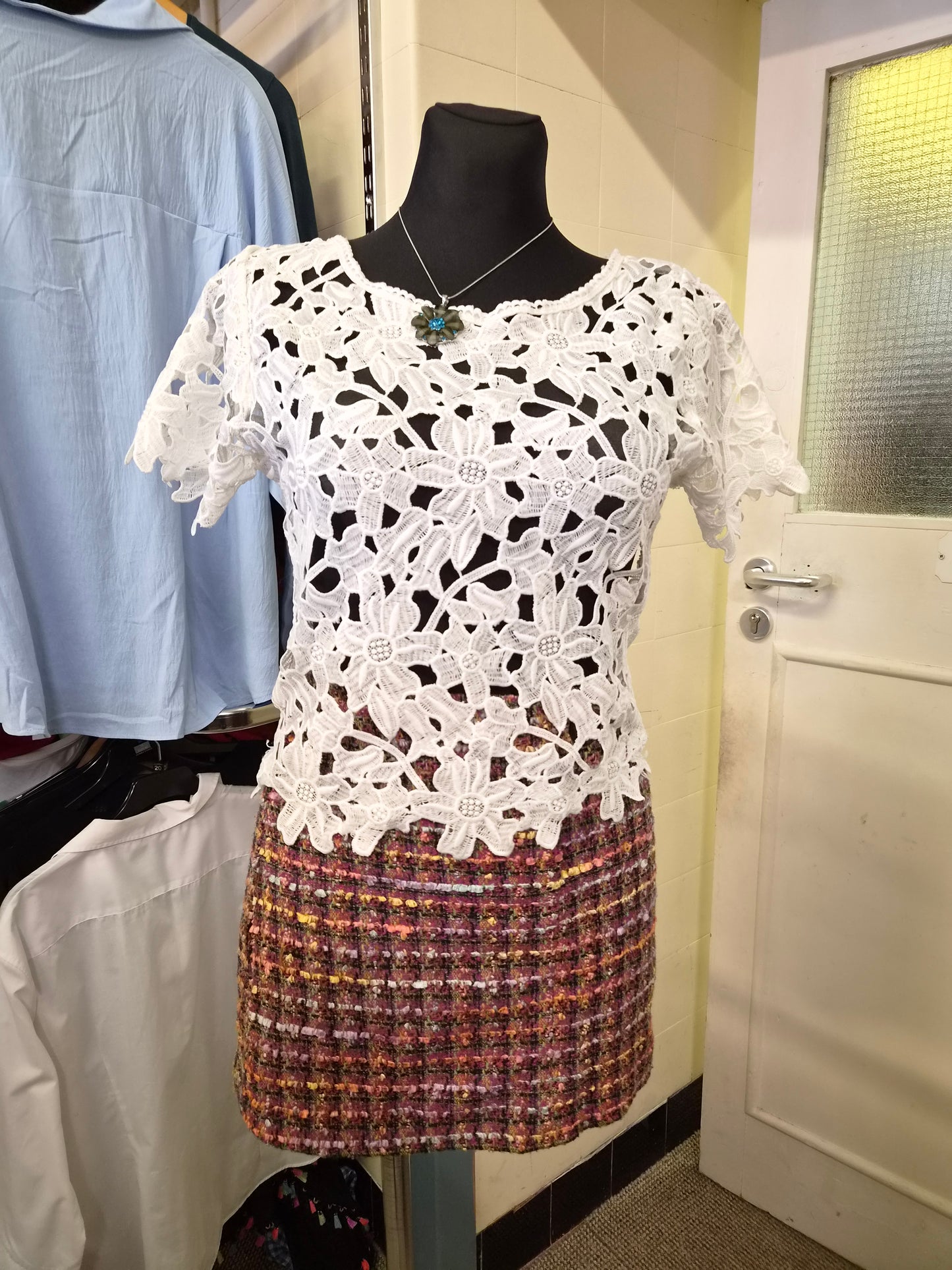 Atmosphere, lace top, size S