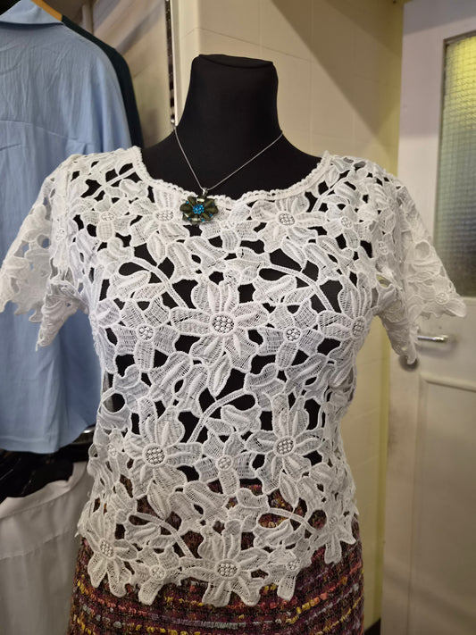 Atmosphere, lace top, size S