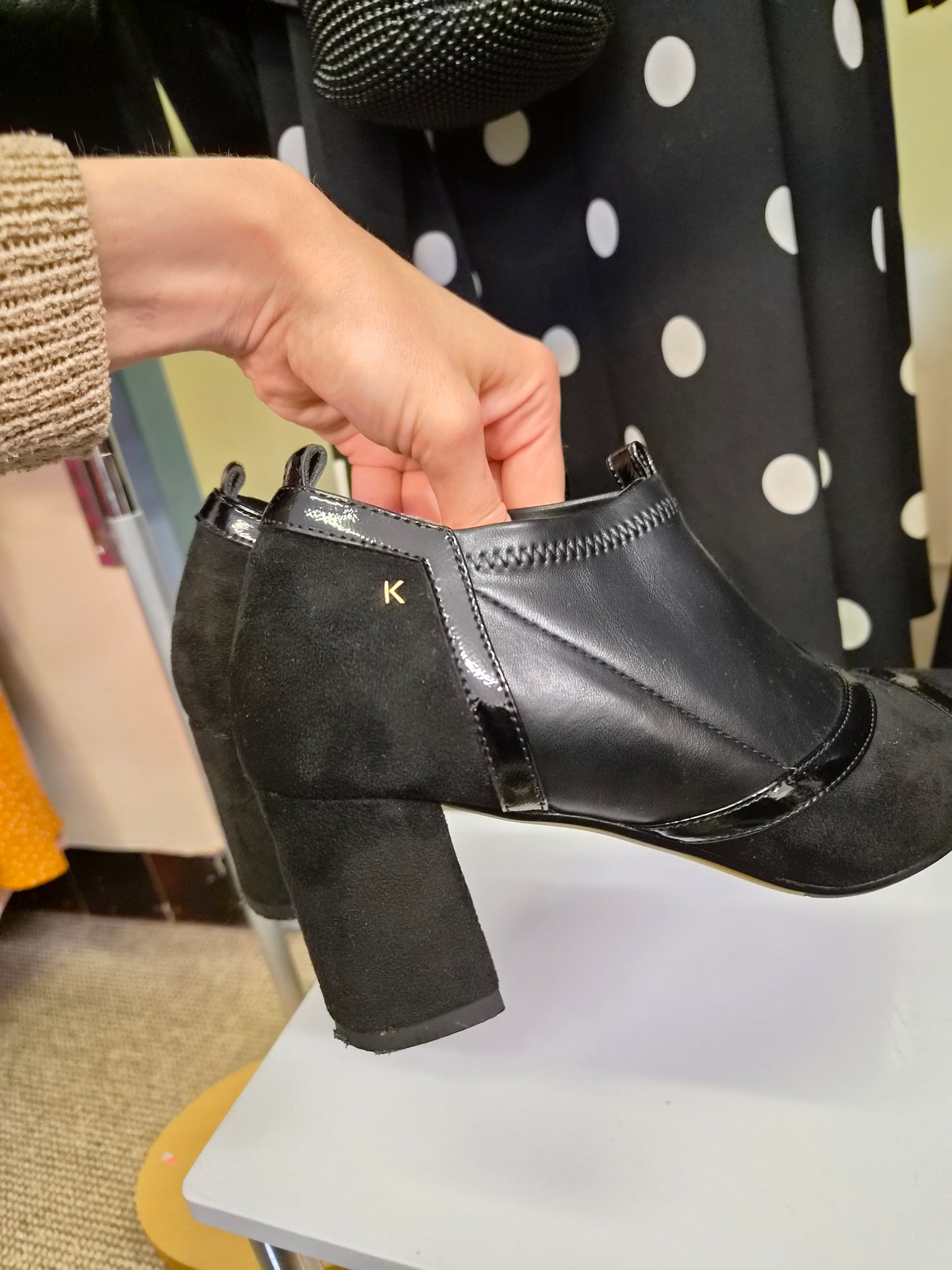 Kate Appleby “Chertsey Schwarz” Black boots, size 6