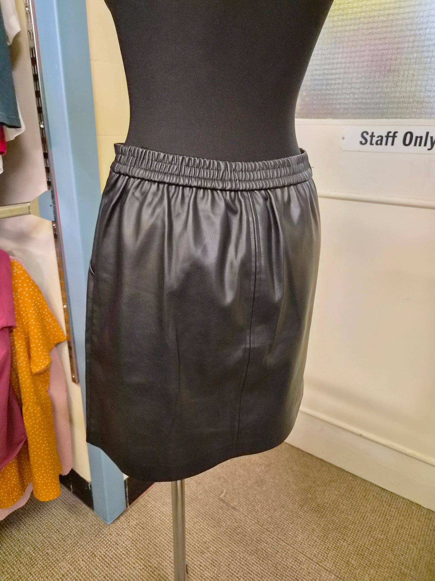 Dunnes, faux leather, mini skirt, size S