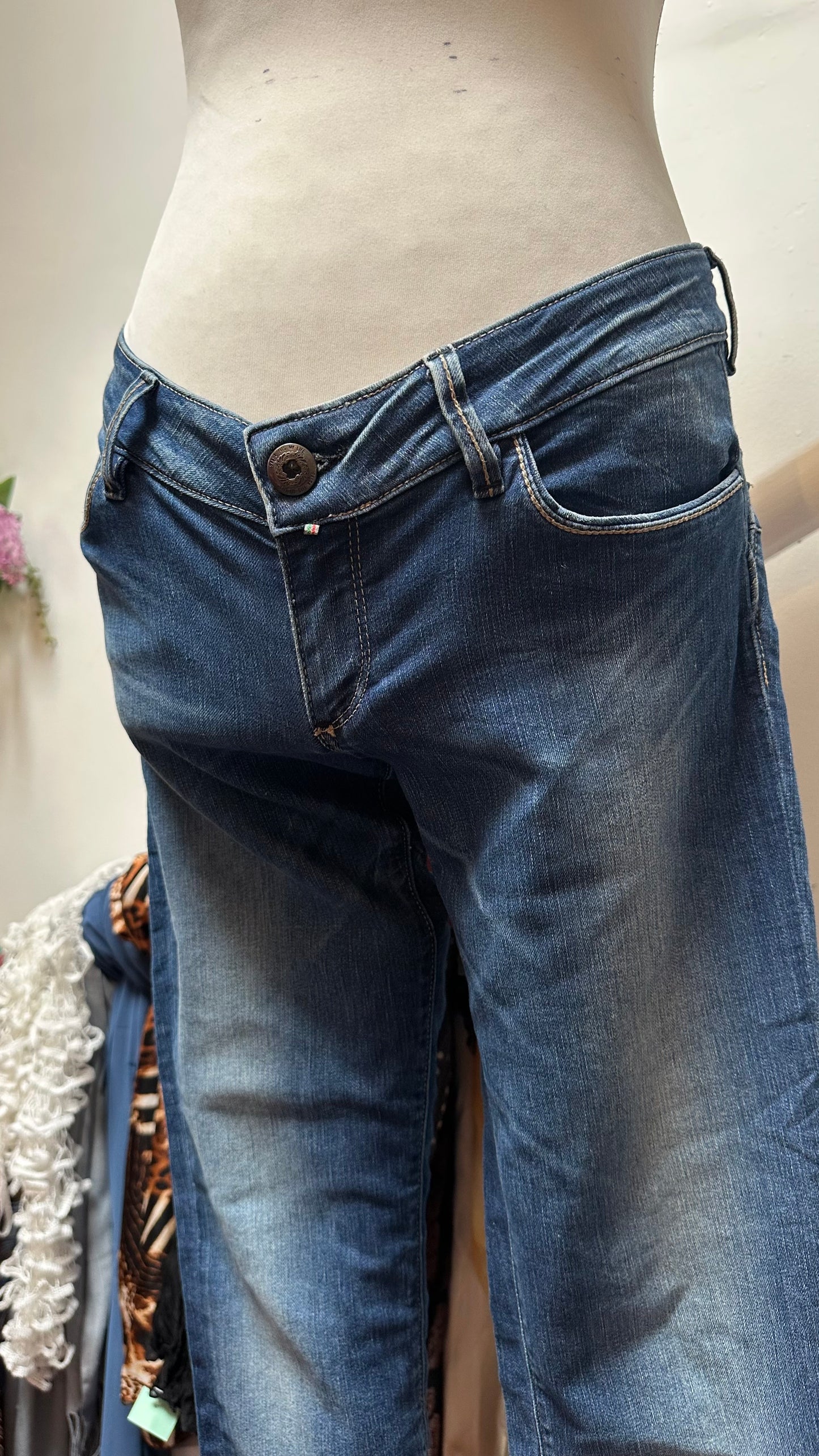 Salsa Wonder Jeans Size 31” x 32” (10/12)