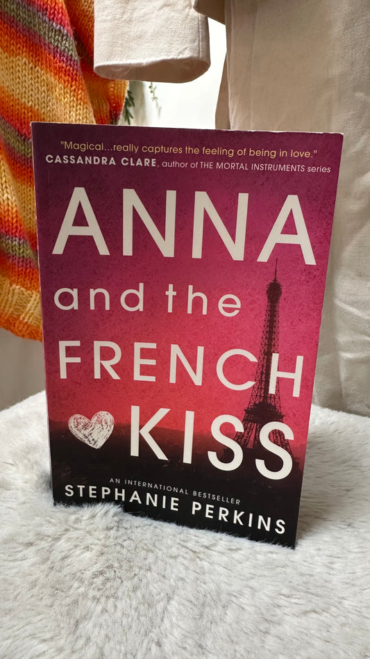 Anna and the French Kiss Book