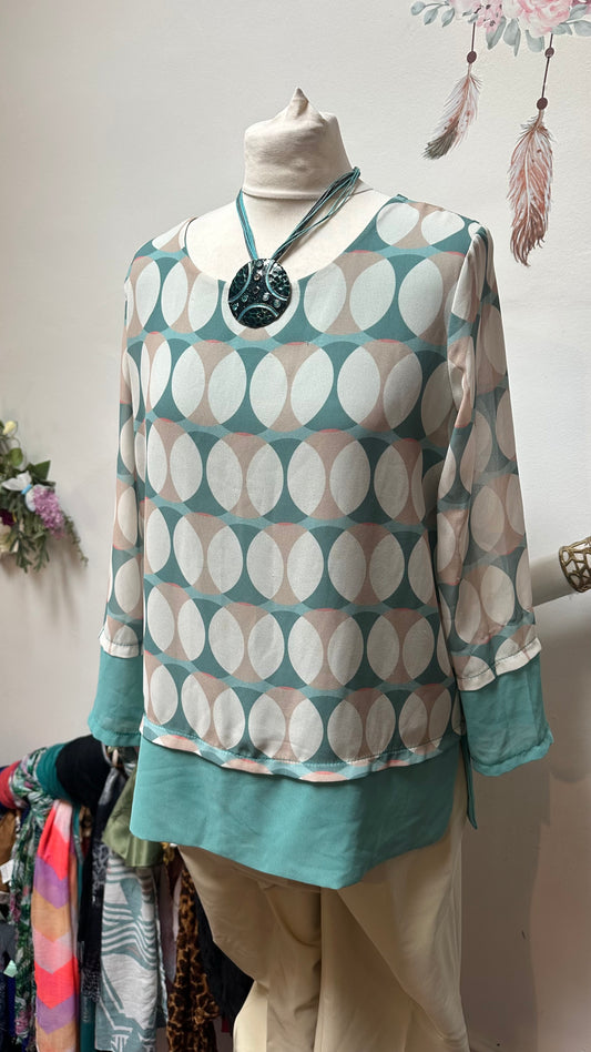 Made in Italy Duck Egg Pattern Top Best Fit Size 10/12