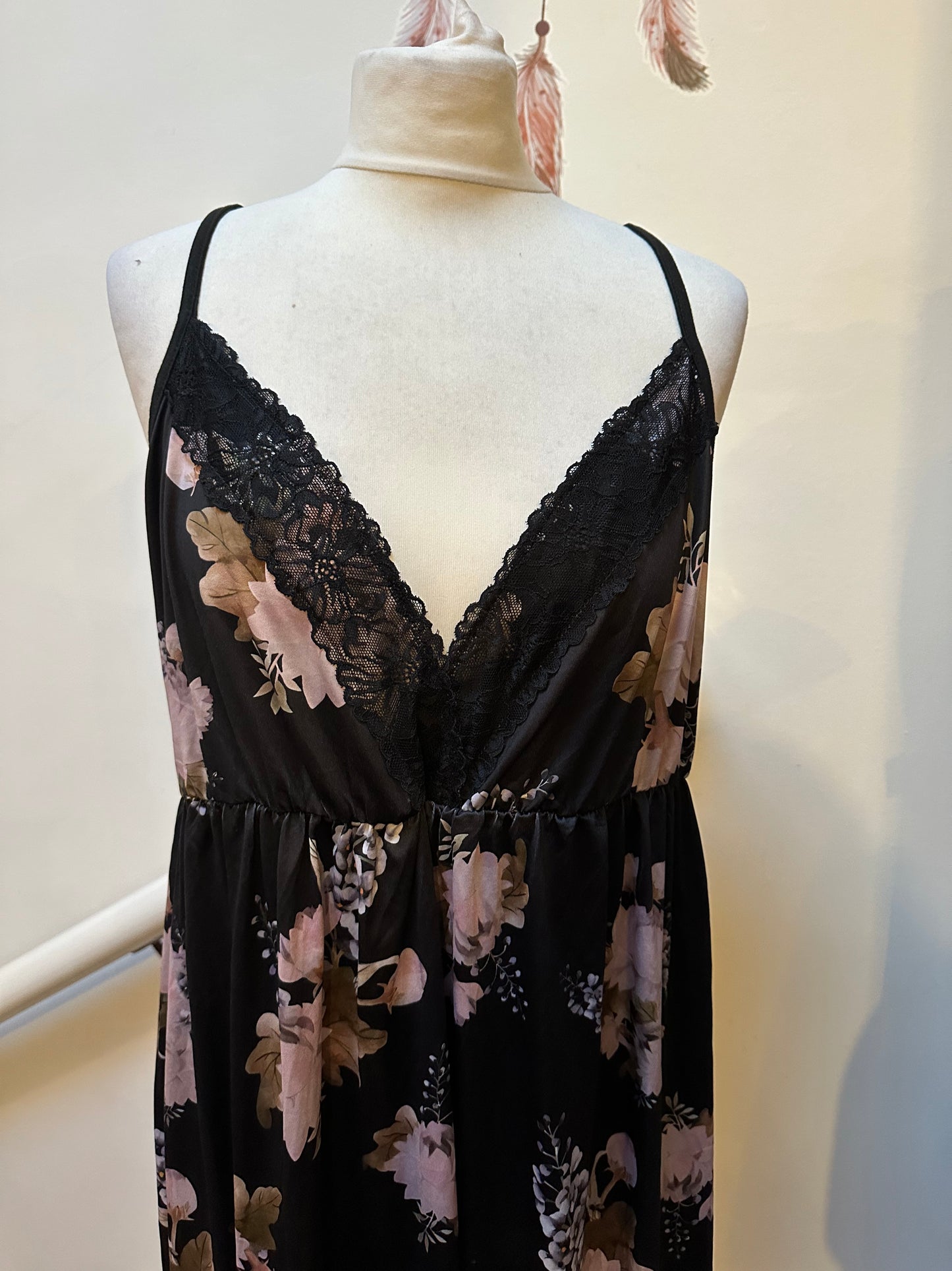 Black Floral Negligee Best Fit Size XL