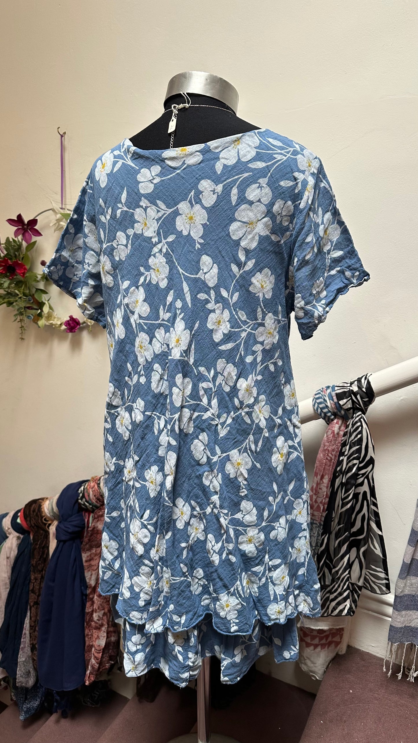 Made in Italy Tunic Dress 95% Cotton Best Fit Size M