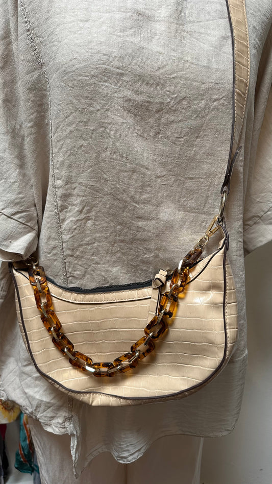 Primark Bag with Chain Detail (Stand on the inside)