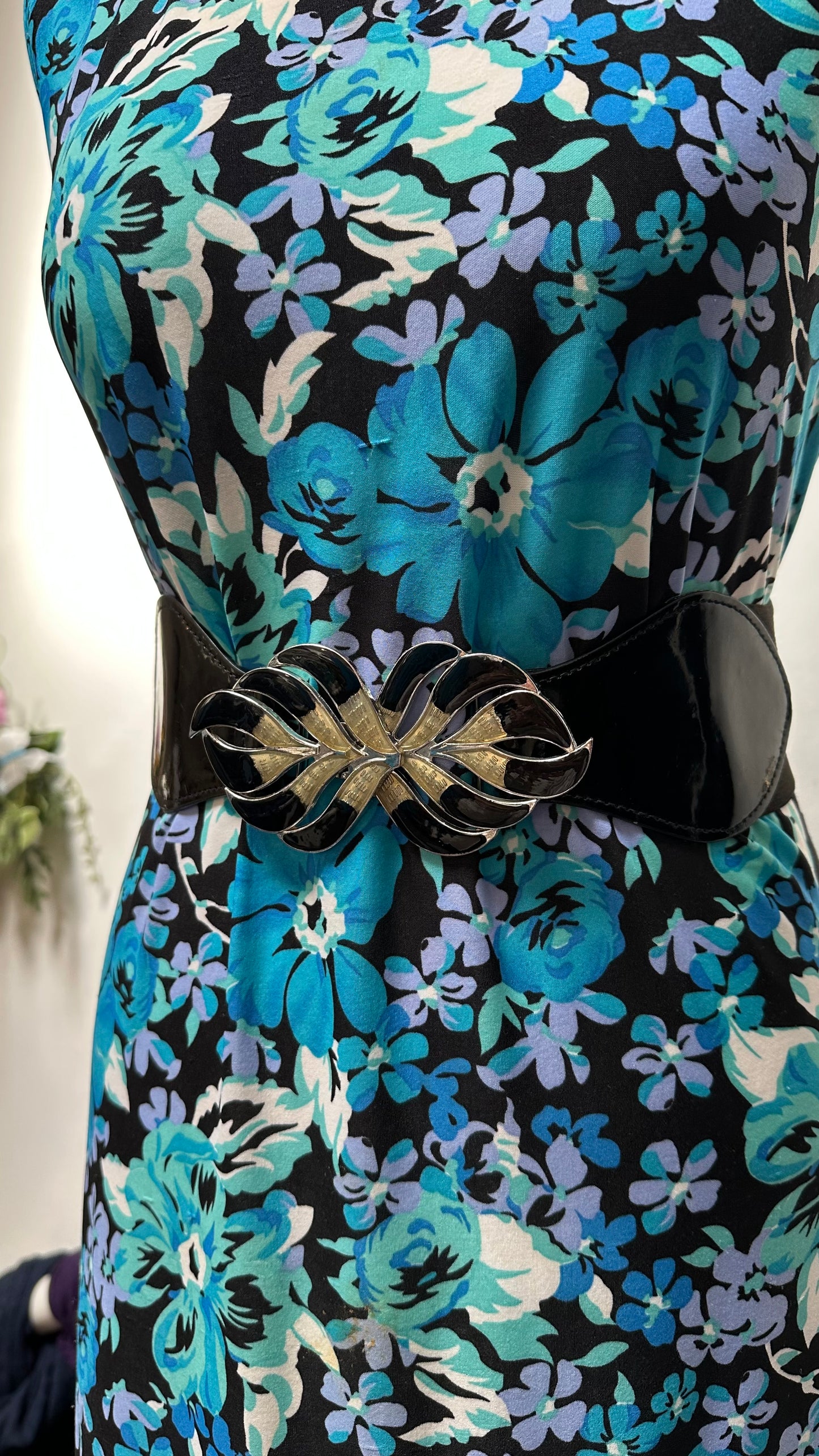Black/Gold Waist Belt Size S/M