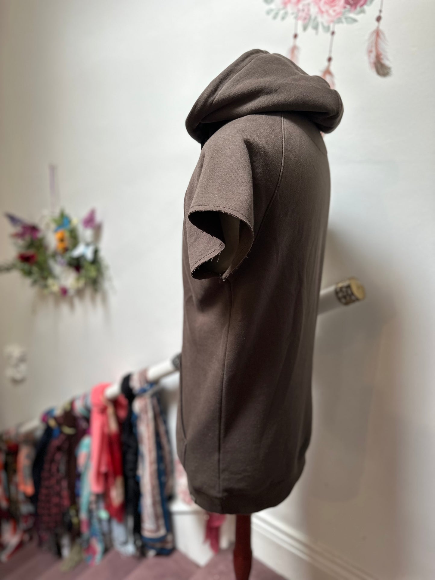 NY Hoided Sweater Size L