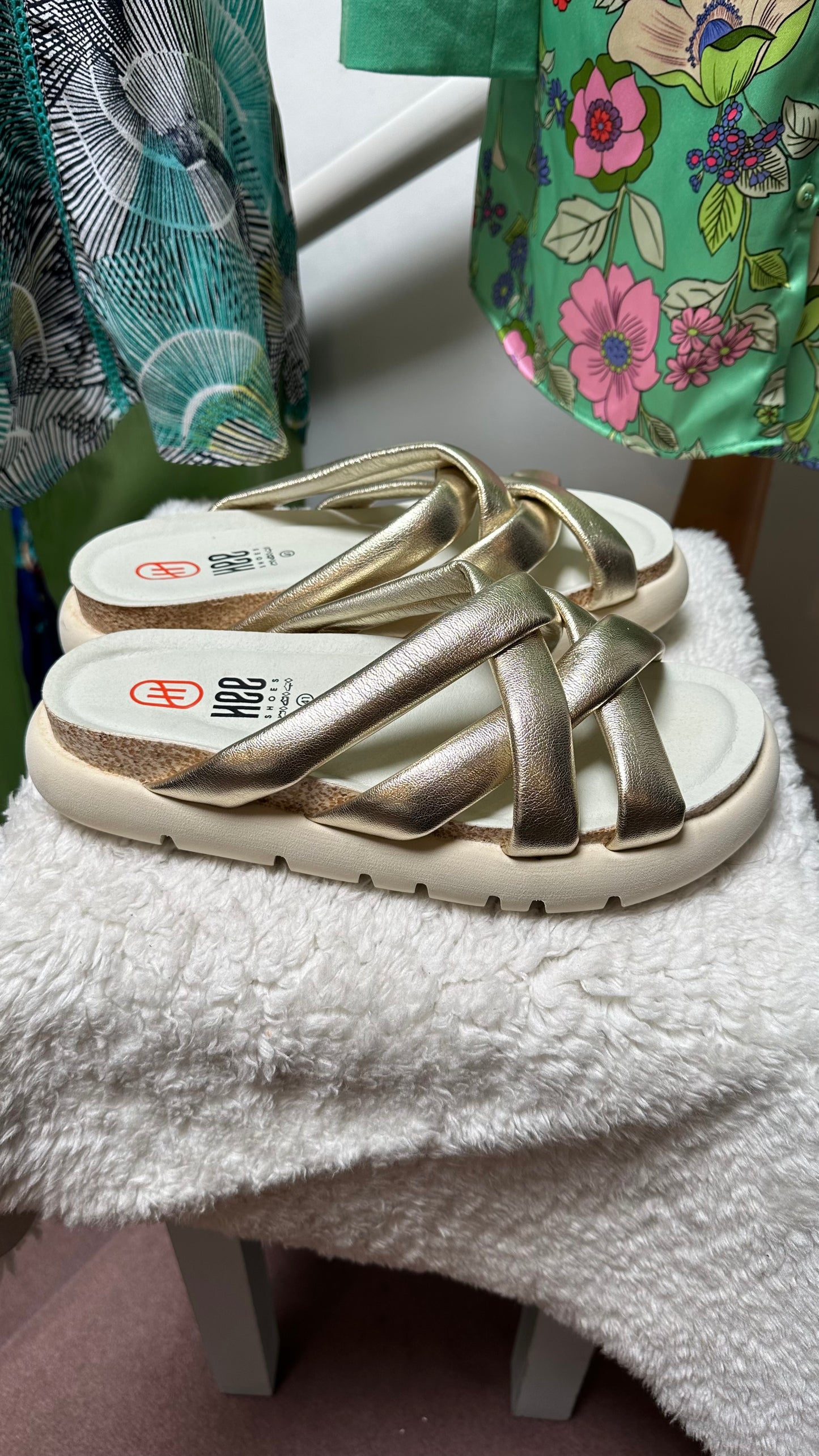 Designer Hee Chunky Gold Leather Saldals Wide Fit Size 41