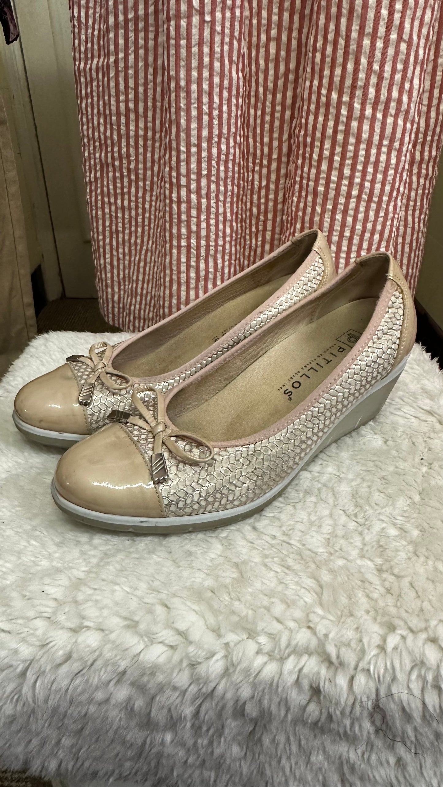 Pitillos Made in Spain Wedges Size 5