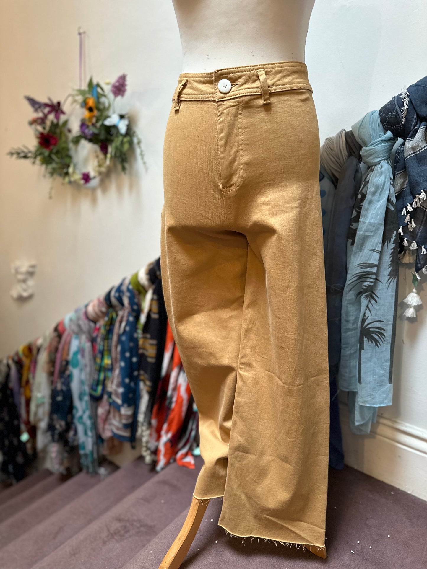 Denim Co Tan Fray Cropped Wide Leg Jeans Size 8 Stretchy