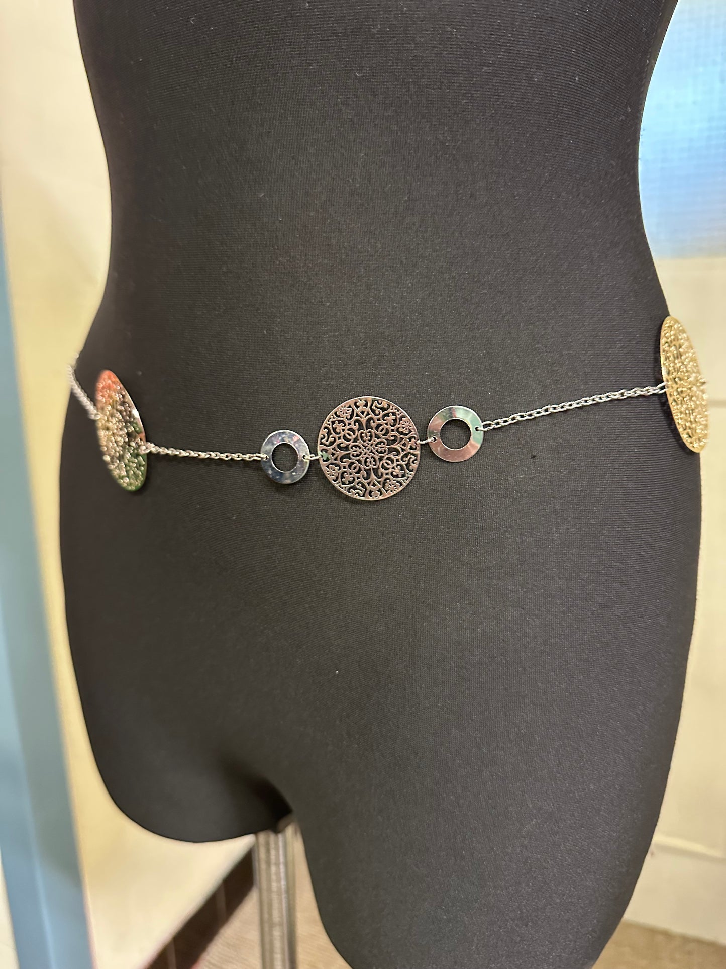 Silver Circle Chain Belt