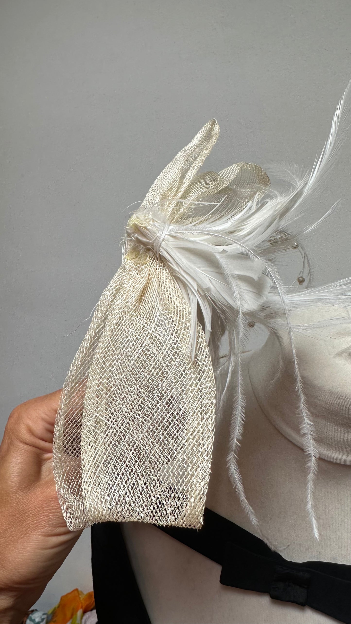 Cream Fascinator